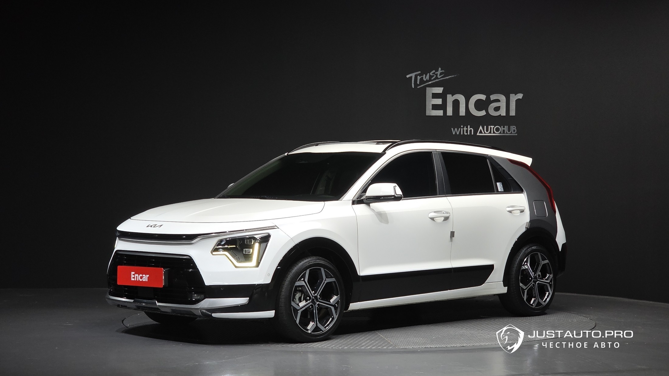 Автомобиль Kia Niro