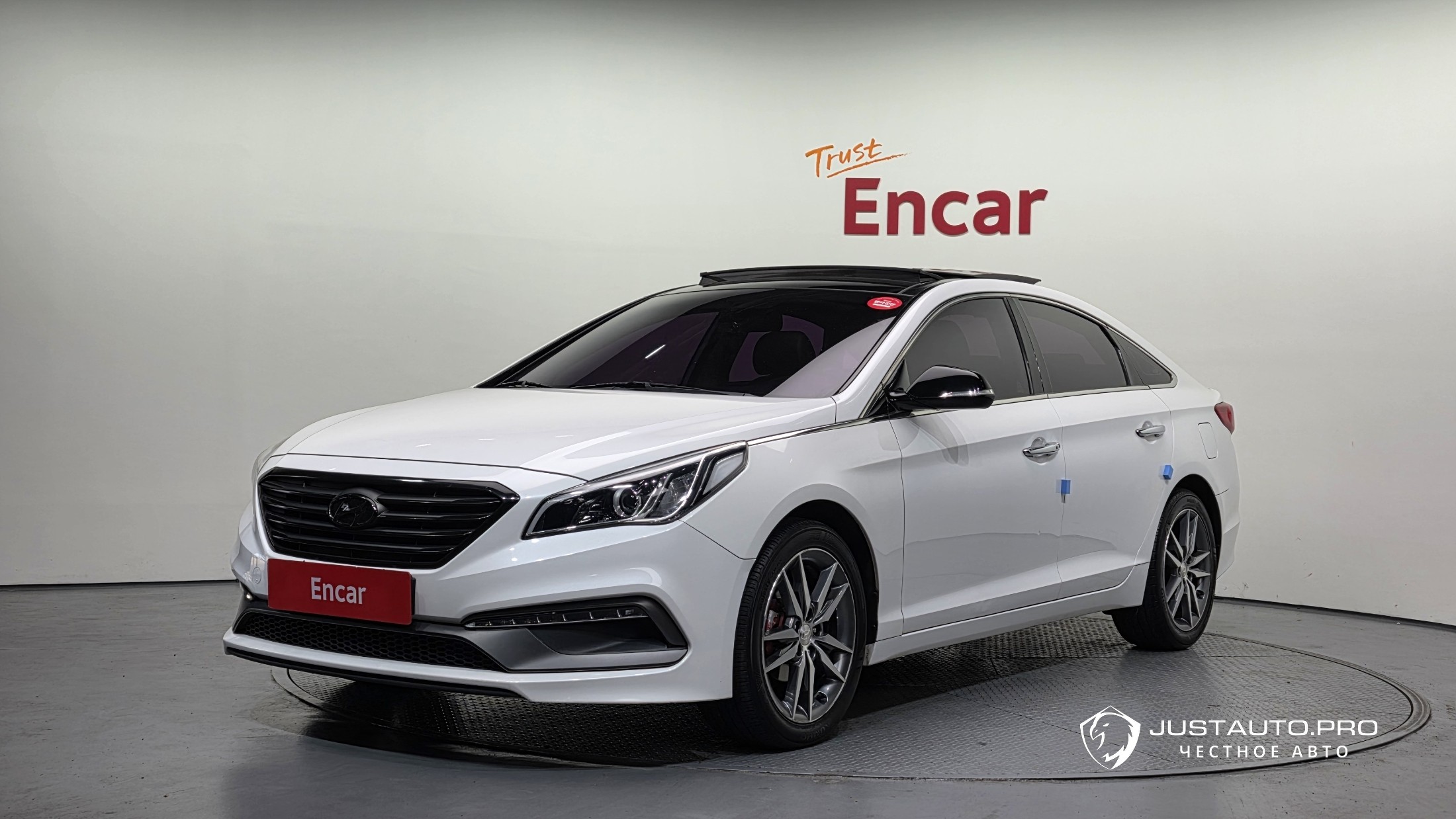 Автомобиль Hyundai Sonata