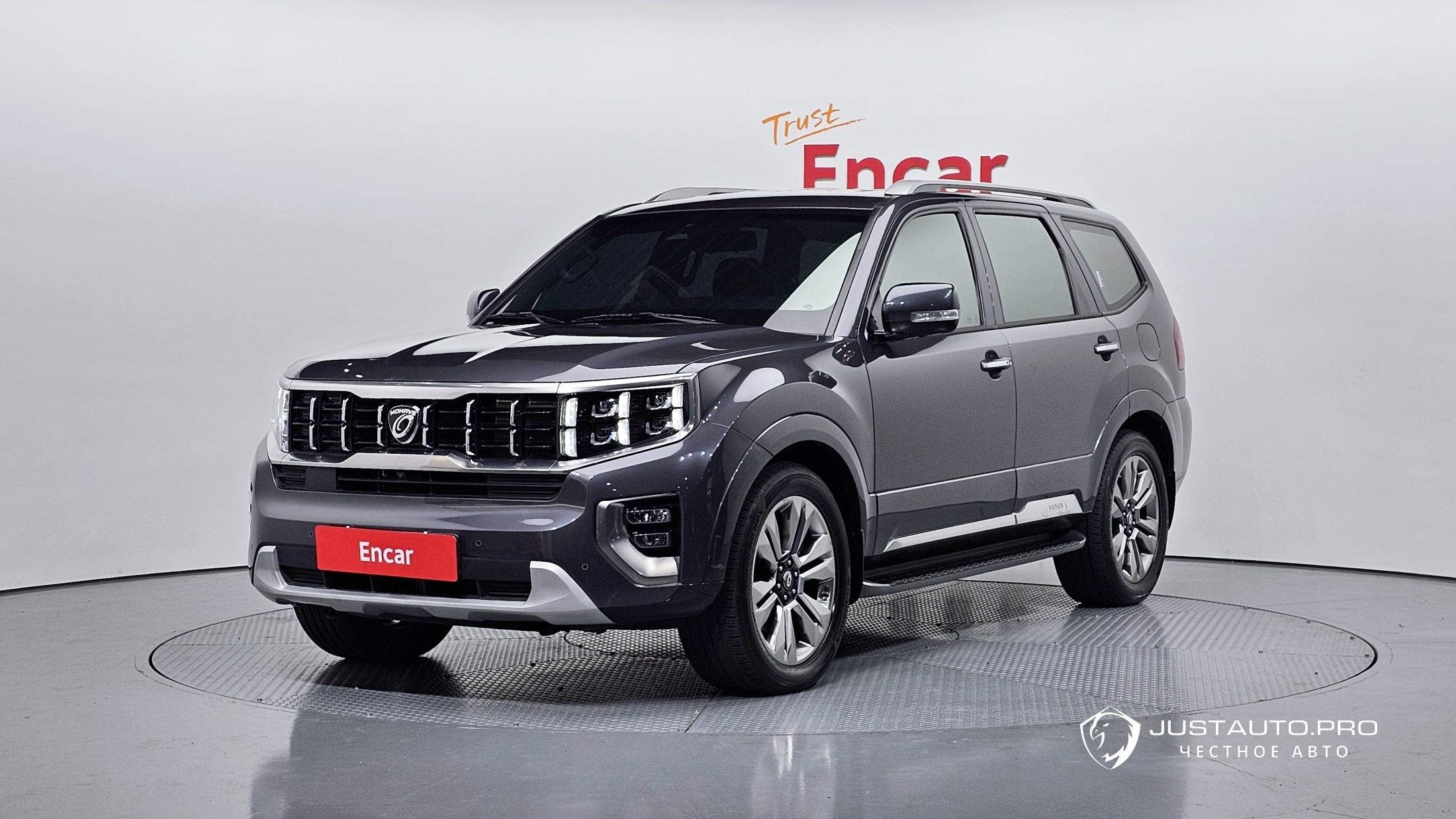 Автомобиль Kia Mohave
