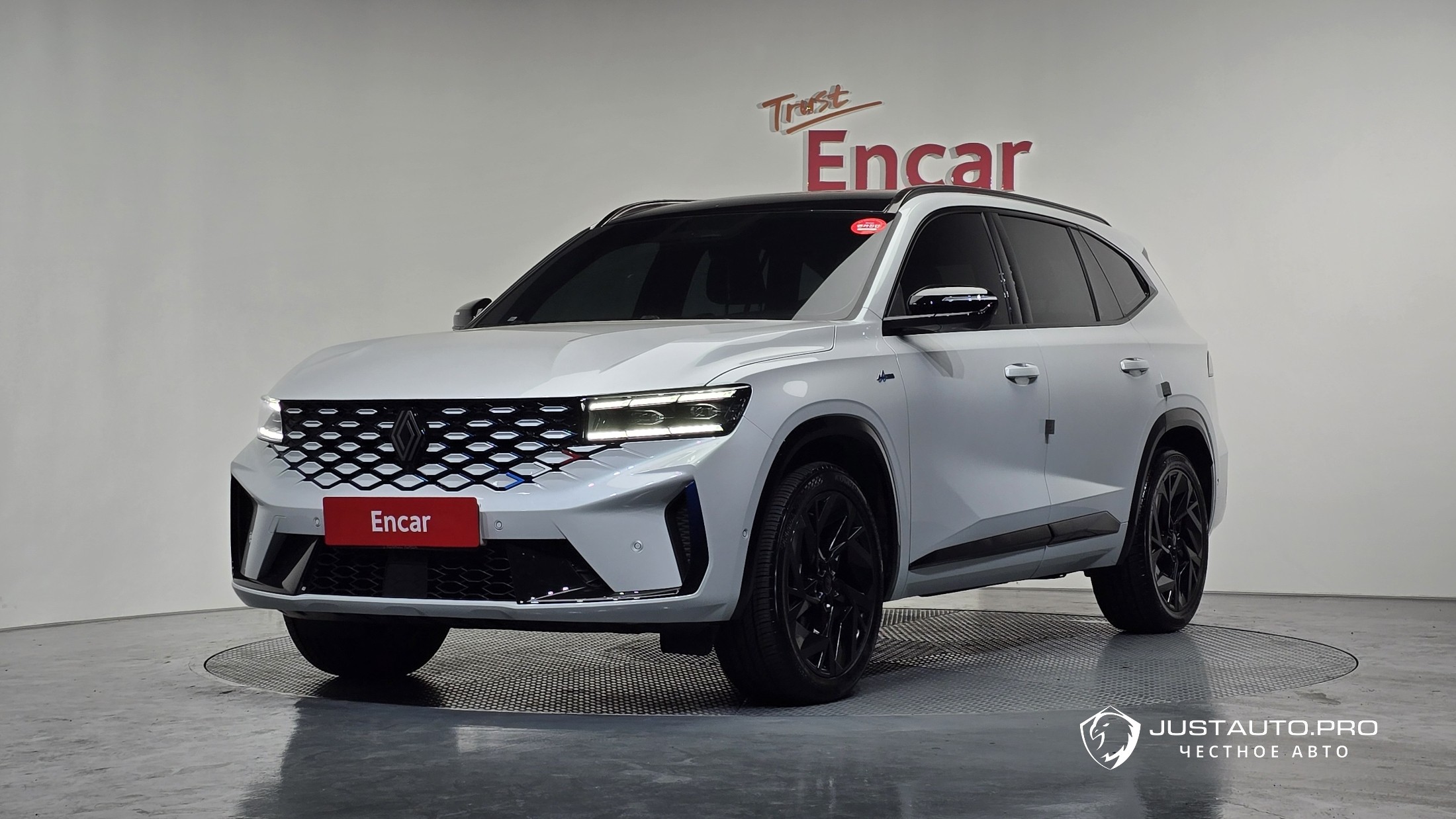 Автомобиль Renault-KoreaSamsung Grand Koleos