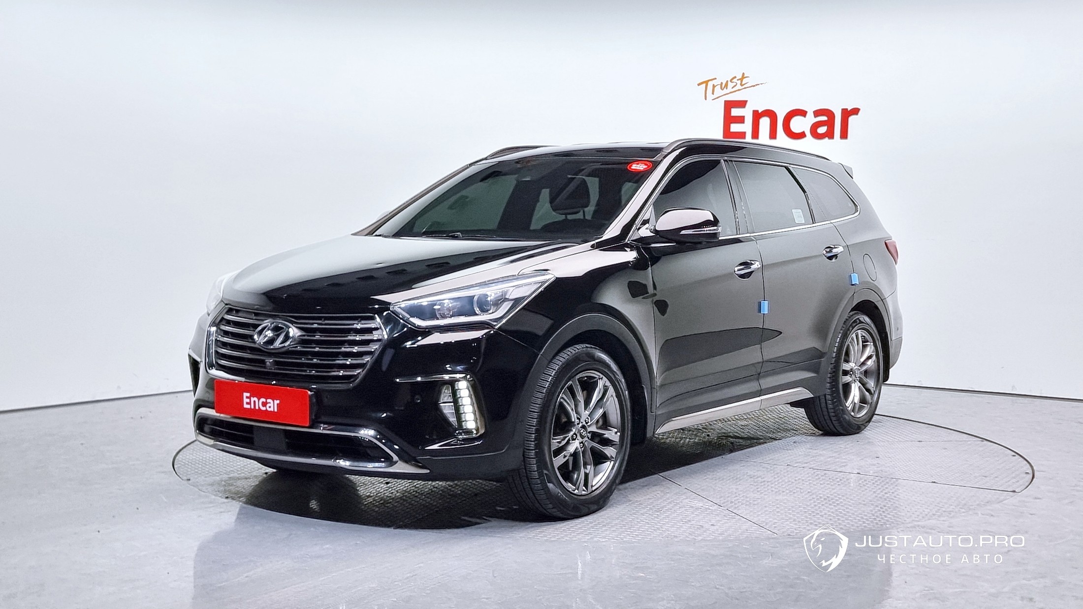 Автомобиль Hyundai Maxcruz