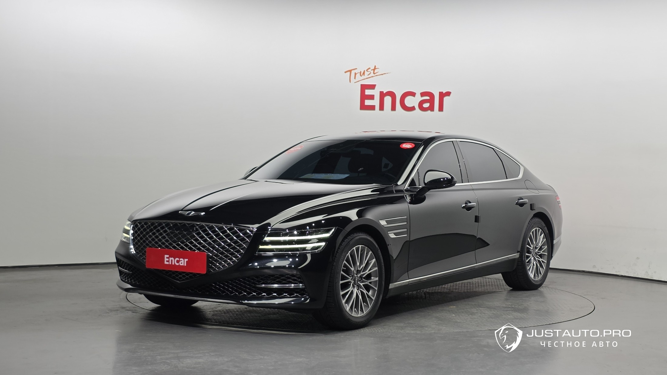 Автомобиль Genesis G80