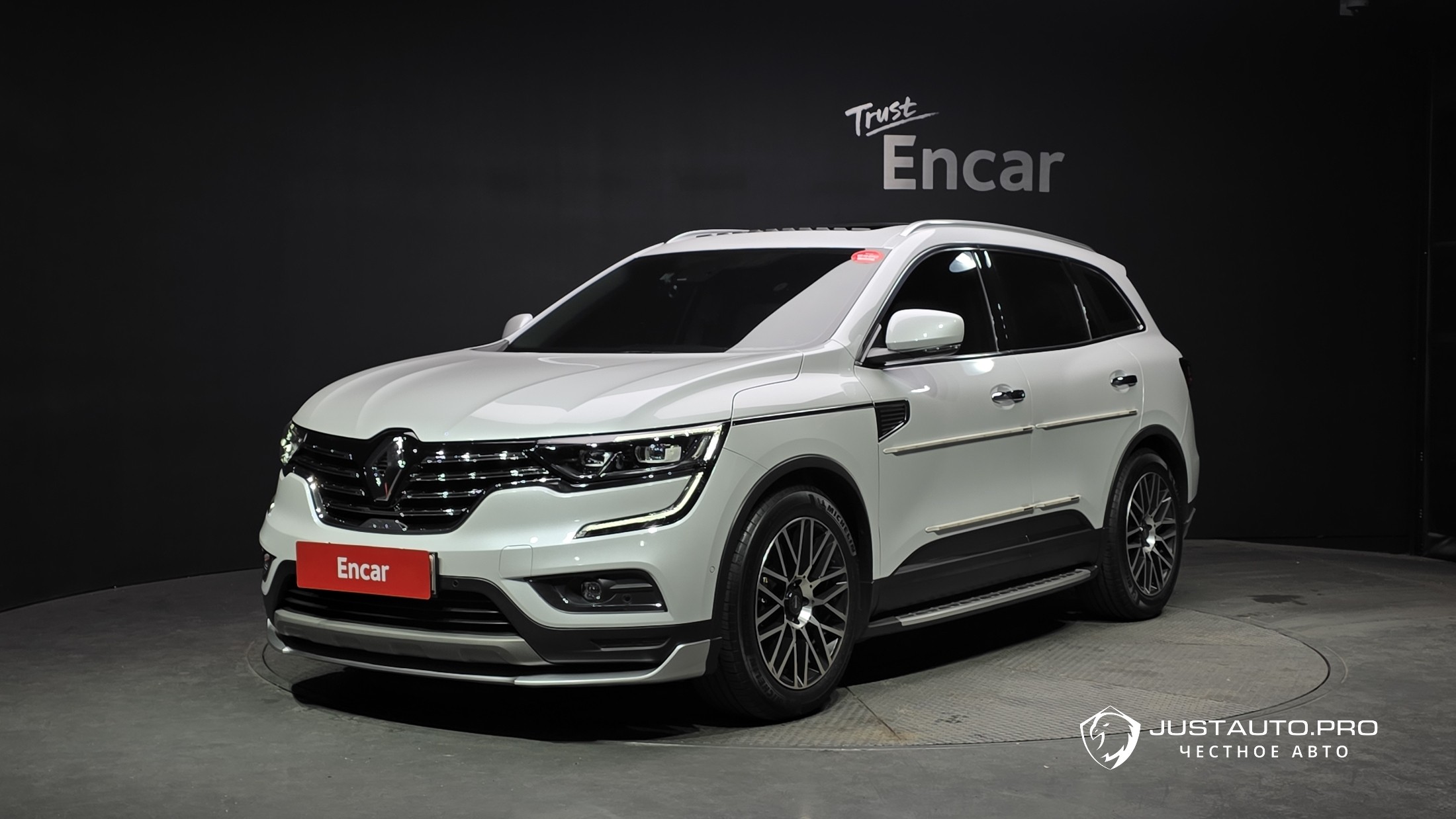 Автомобиль Renault-KoreaSamsung QM6