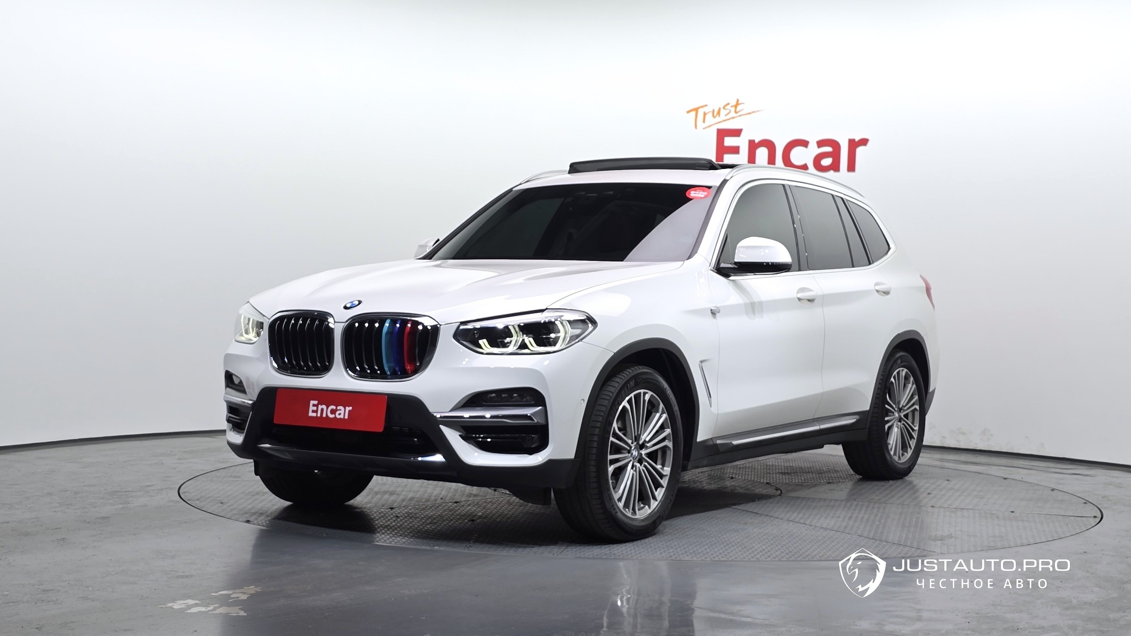 Автомобиль BMW X3