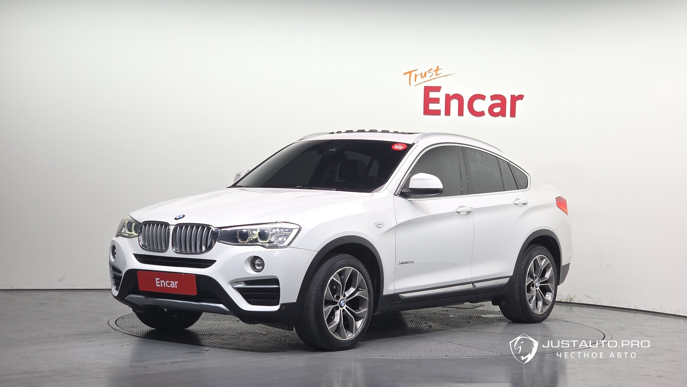 Автомобиль BMW X4