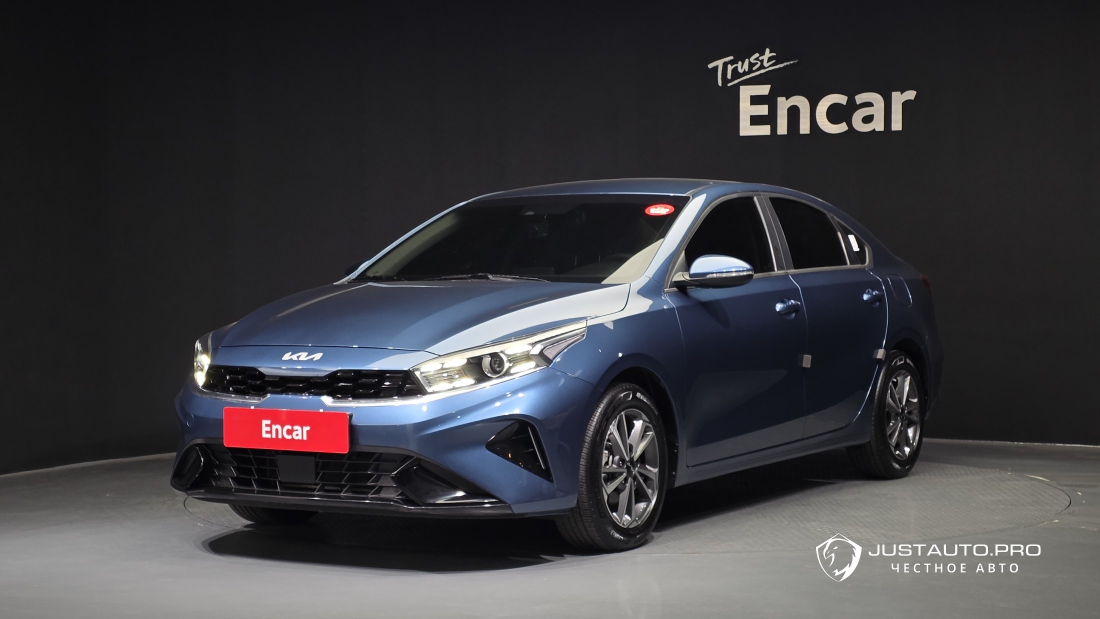 Автомобиль Kia K3