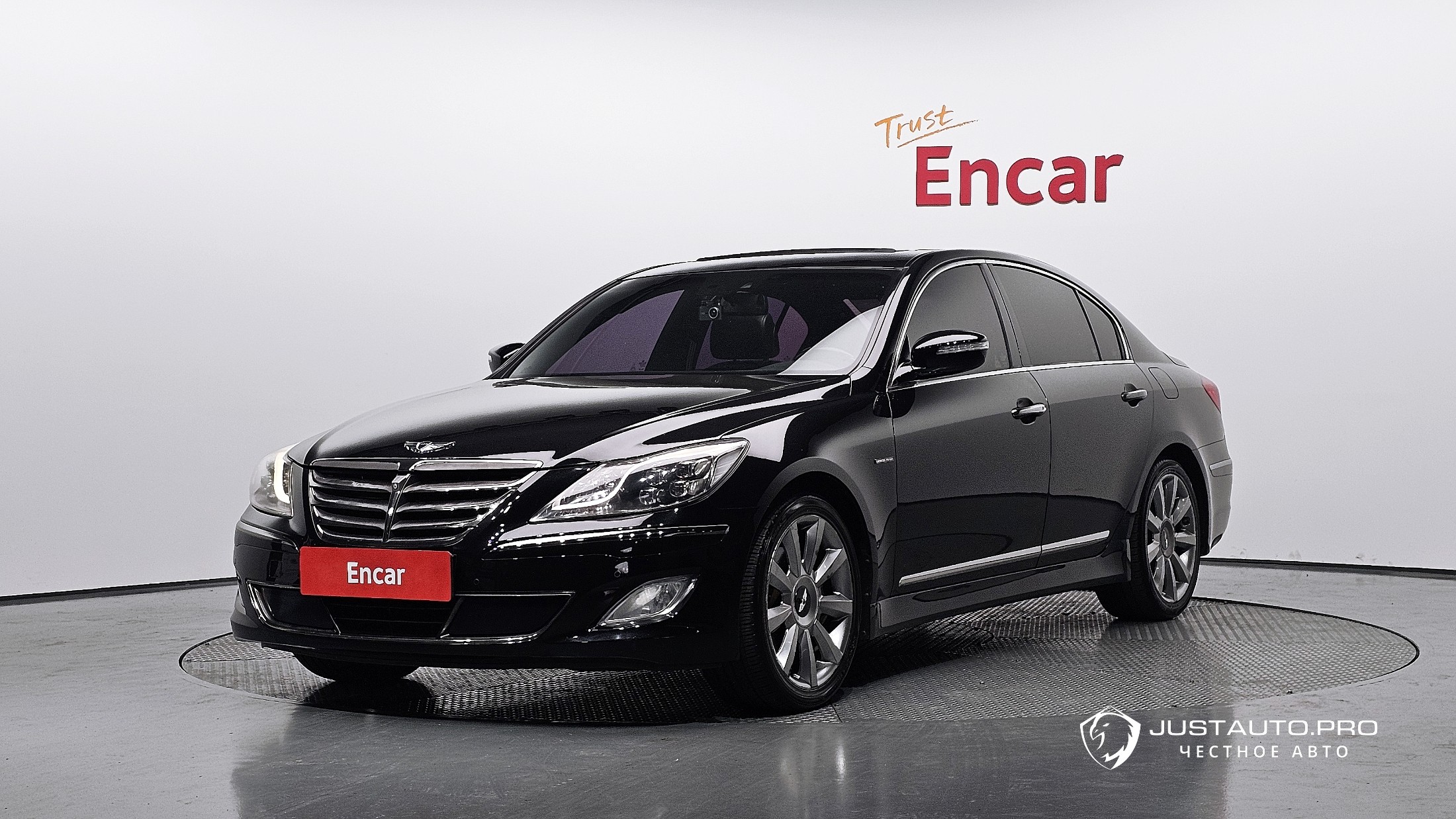 Автомобиль Hyundai Genesis