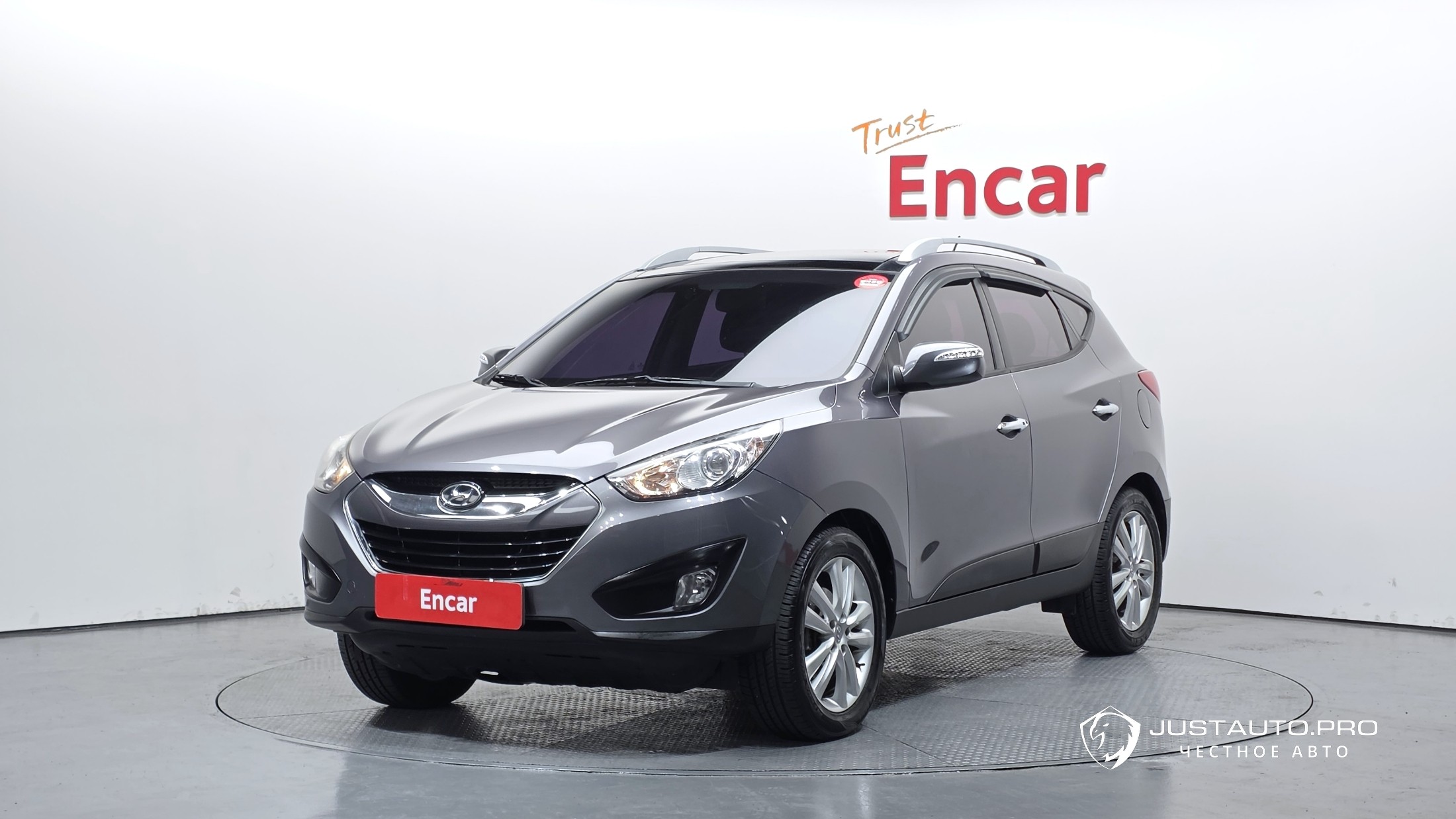 Автомобиль Hyundai Tucson