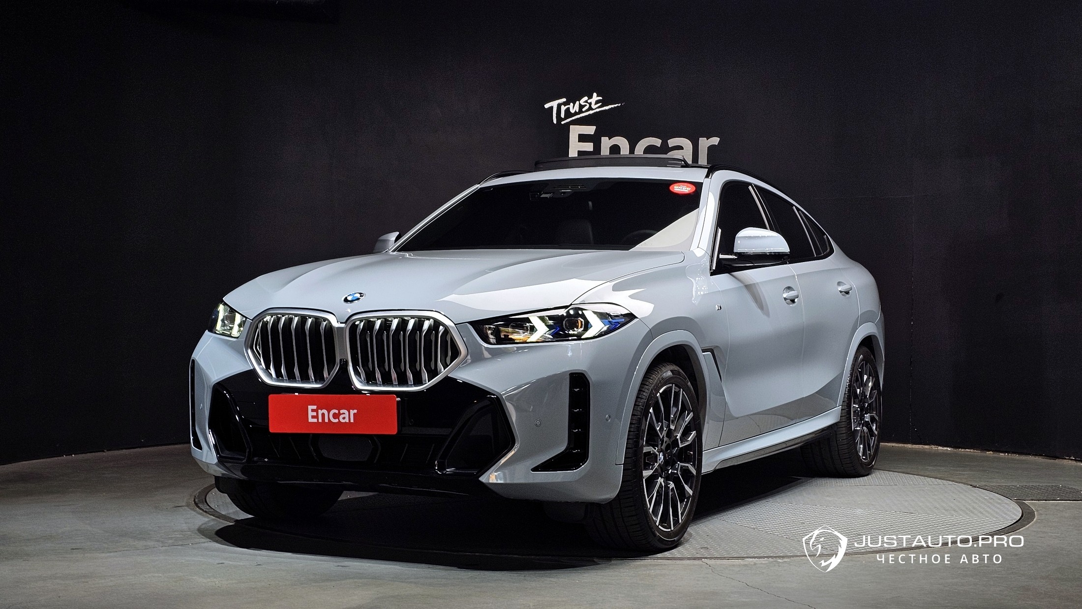 Автомобиль BMW X6