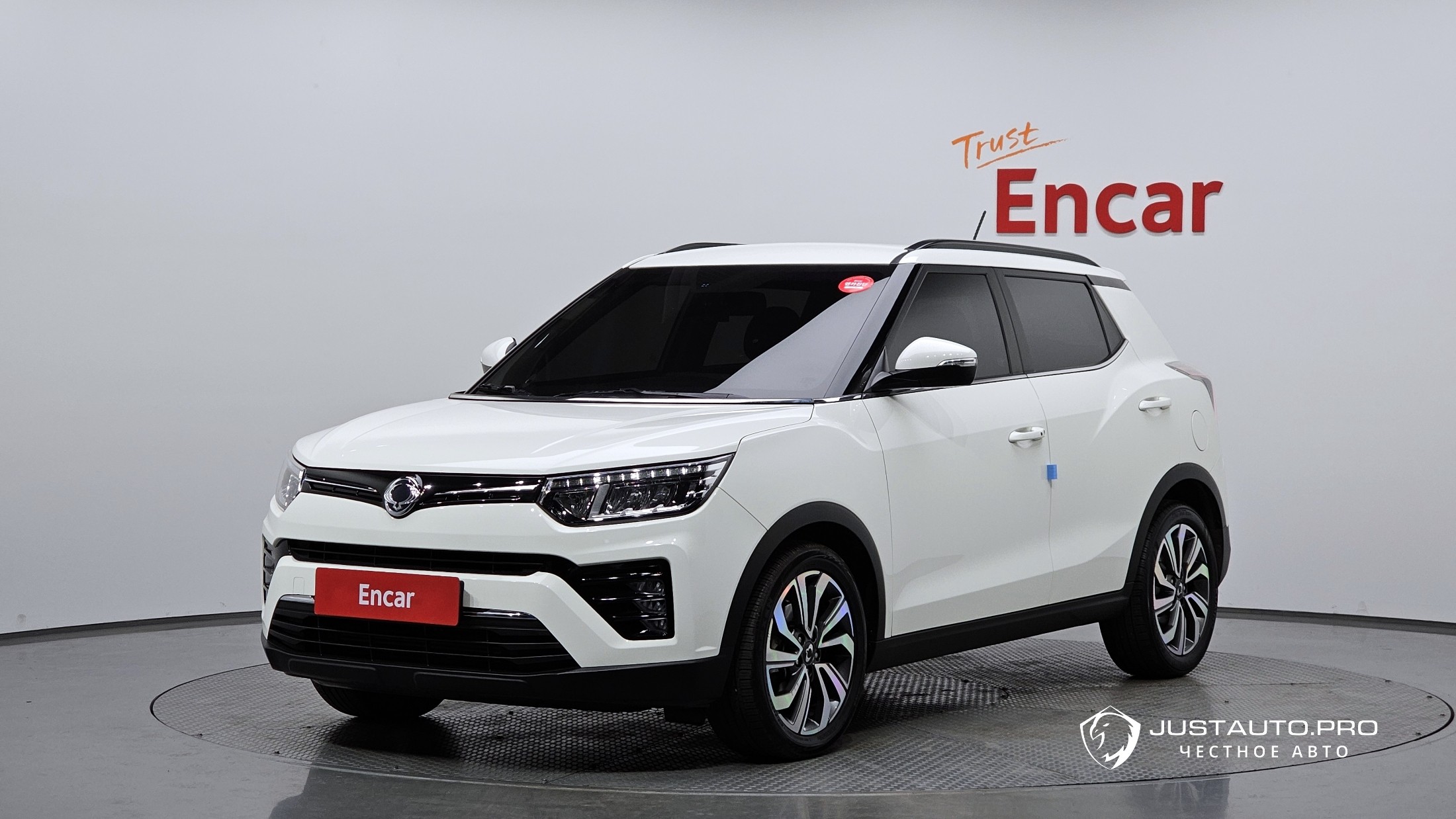Автомобиль KG_Mobility_Ssangyong TIBOLI