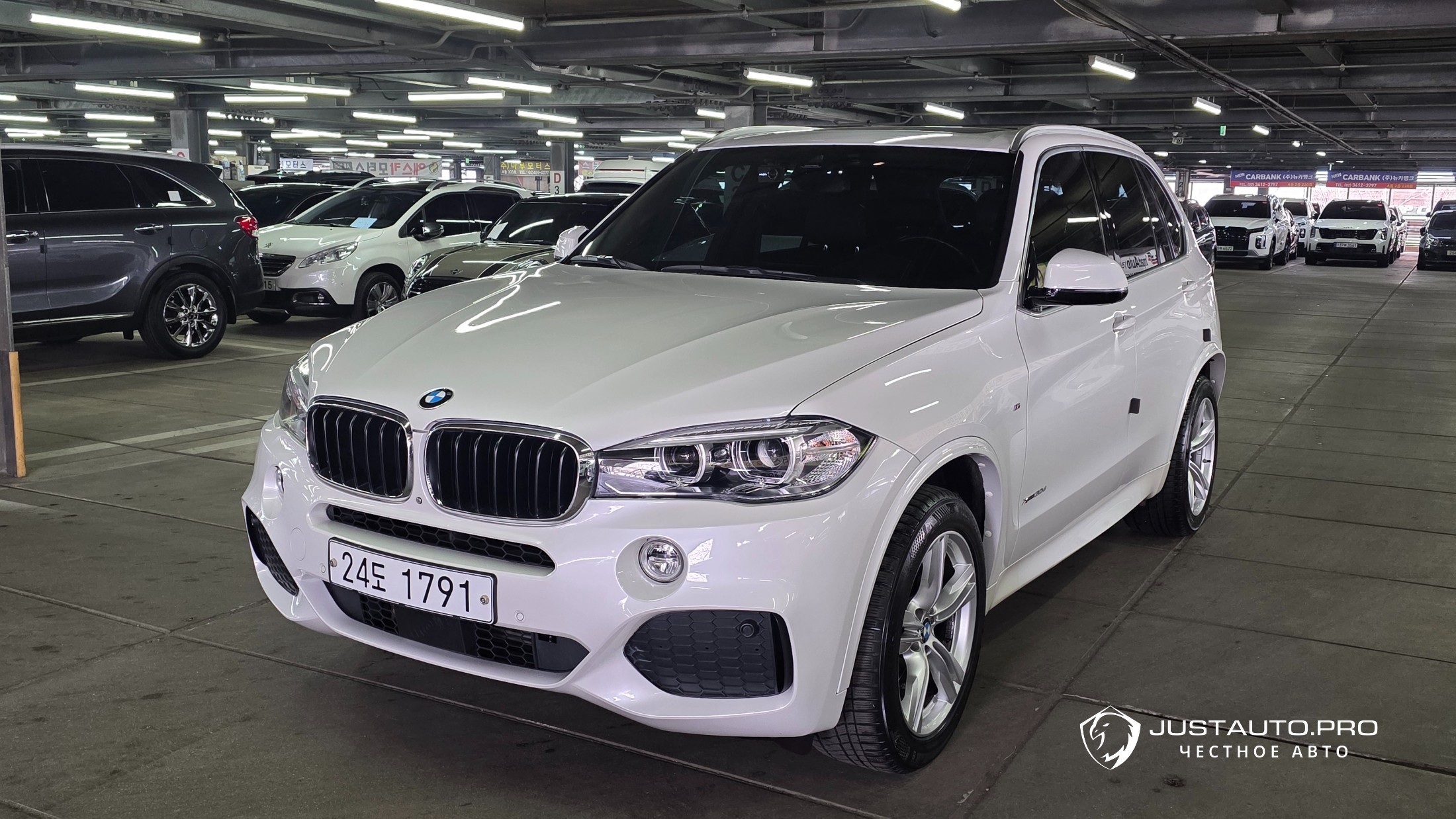 Автомобиль BMW X5