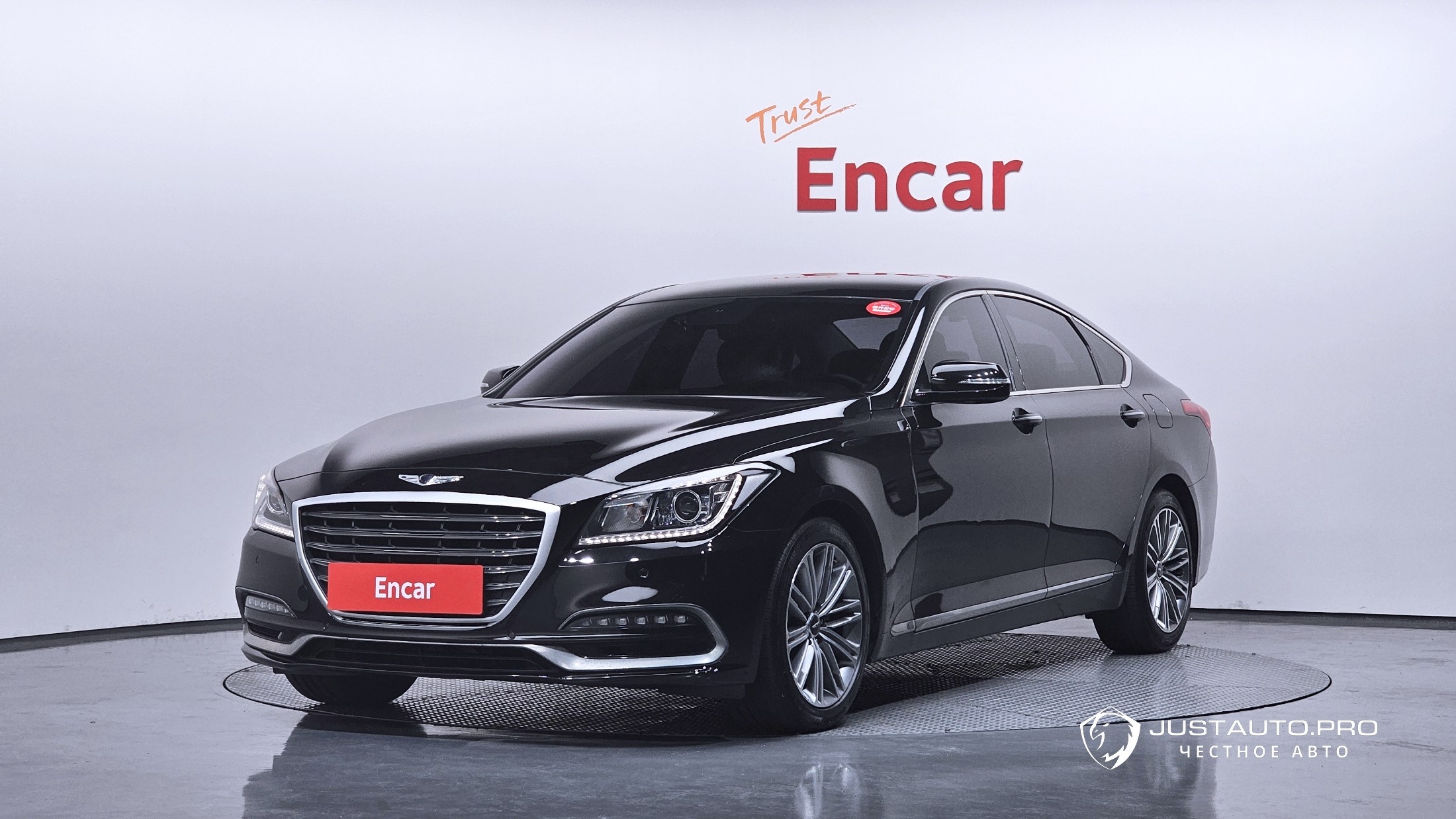 Автомобиль Genesis G80