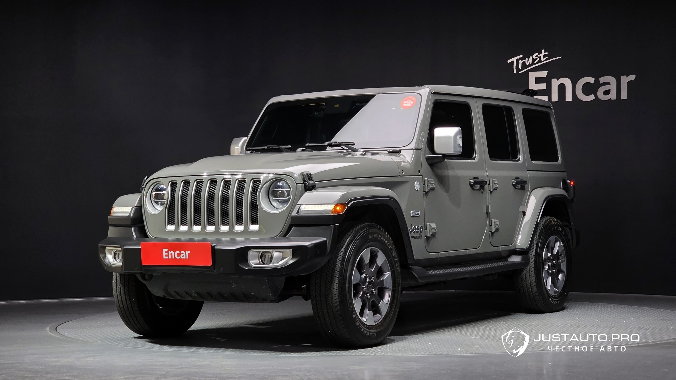 Автомобиль Jeep Wrangler