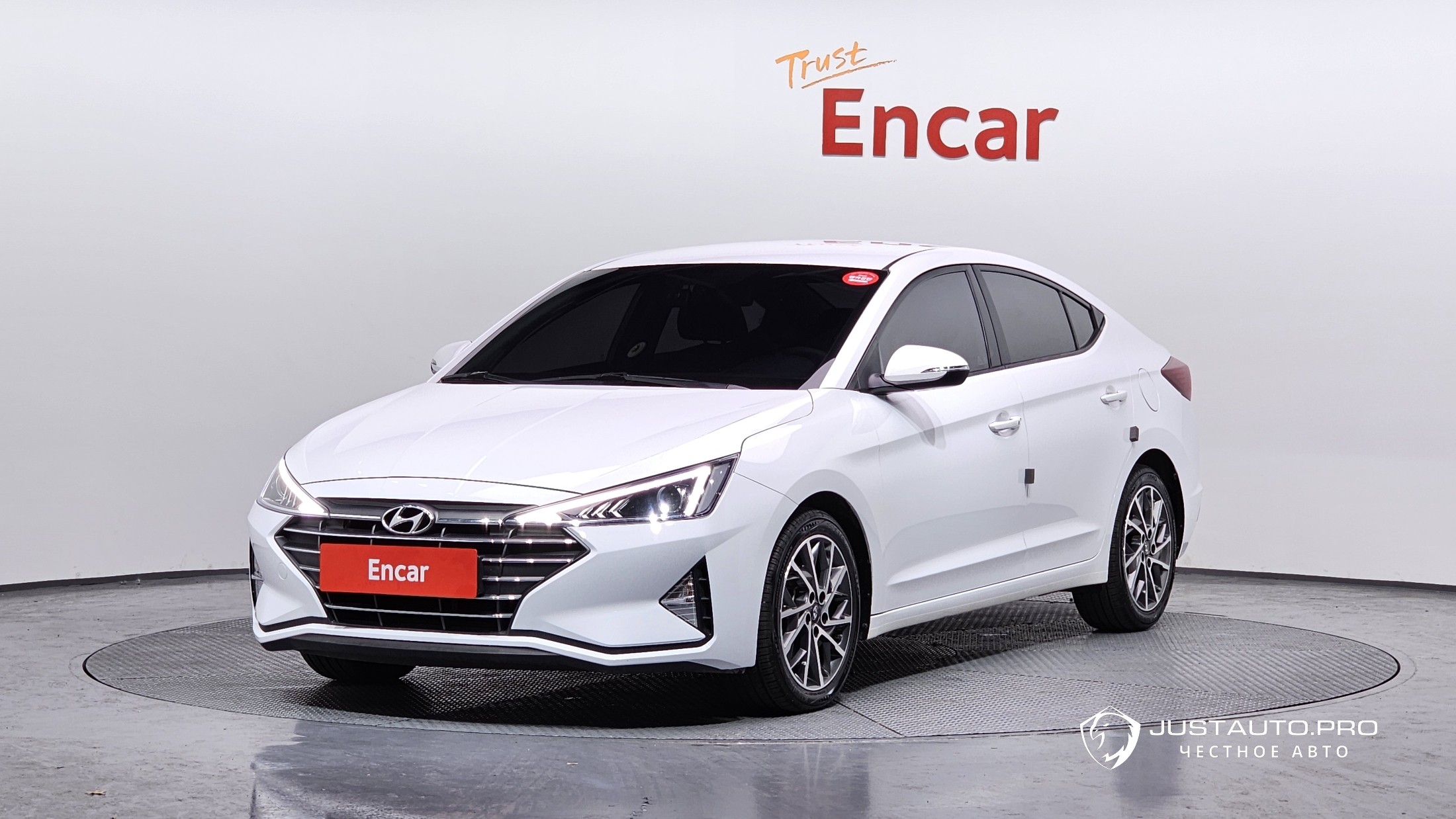 Автомобиль Hyundai AVANTE