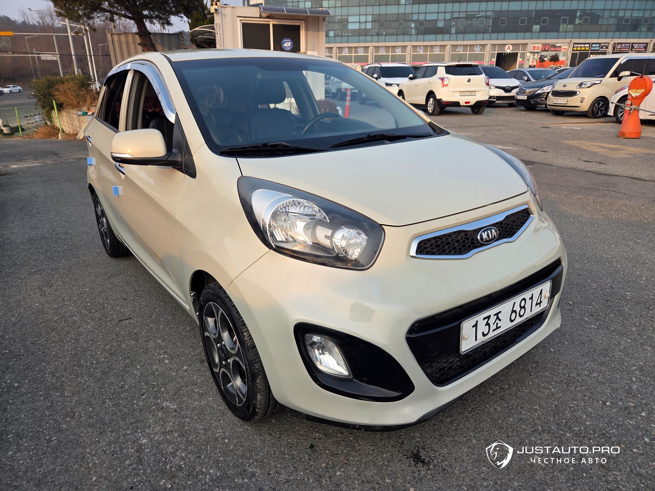 Автомобиль Kia morning