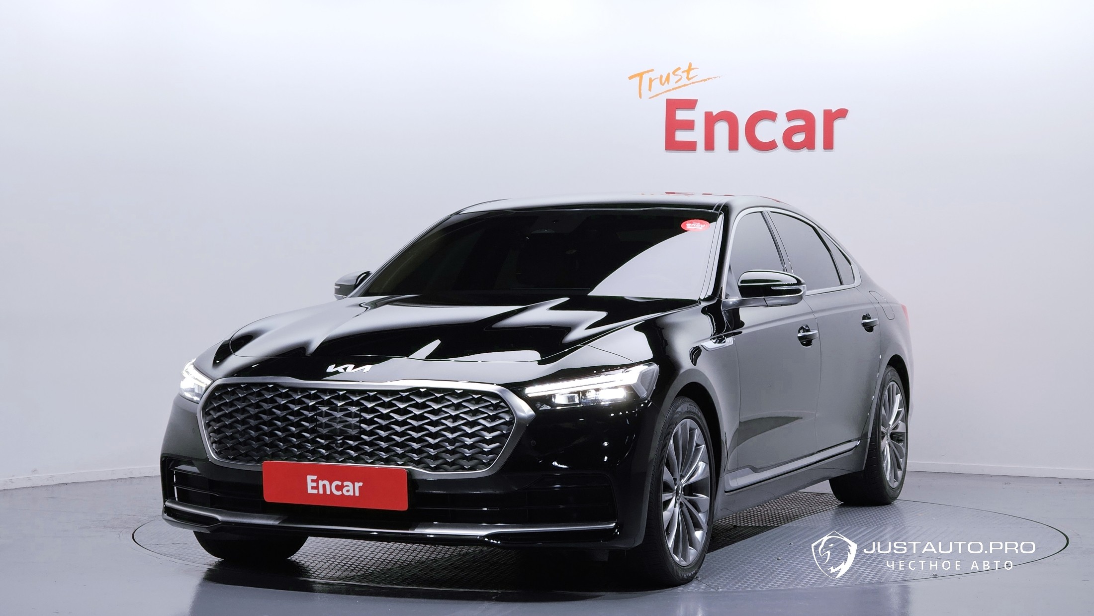 Автомобиль Kia K9