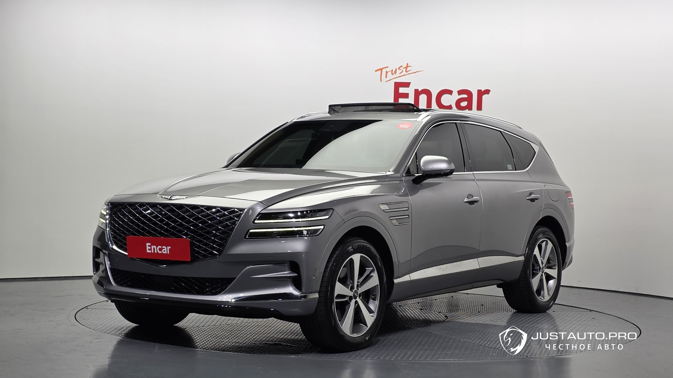 Автомобиль Genesis GV80