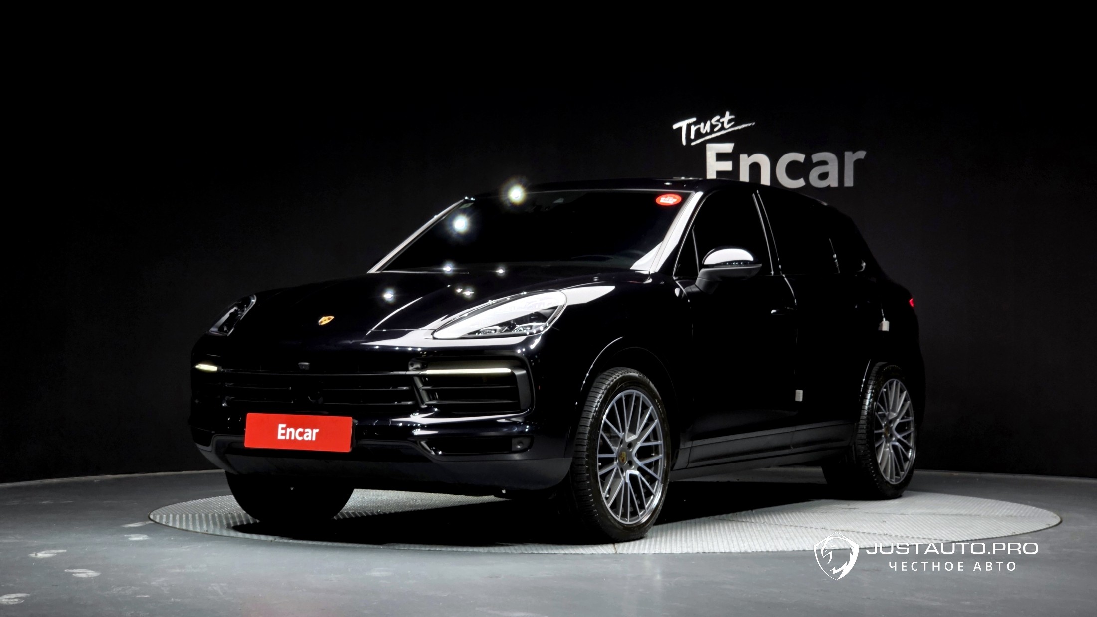 Автомобиль Porsche Cayenne