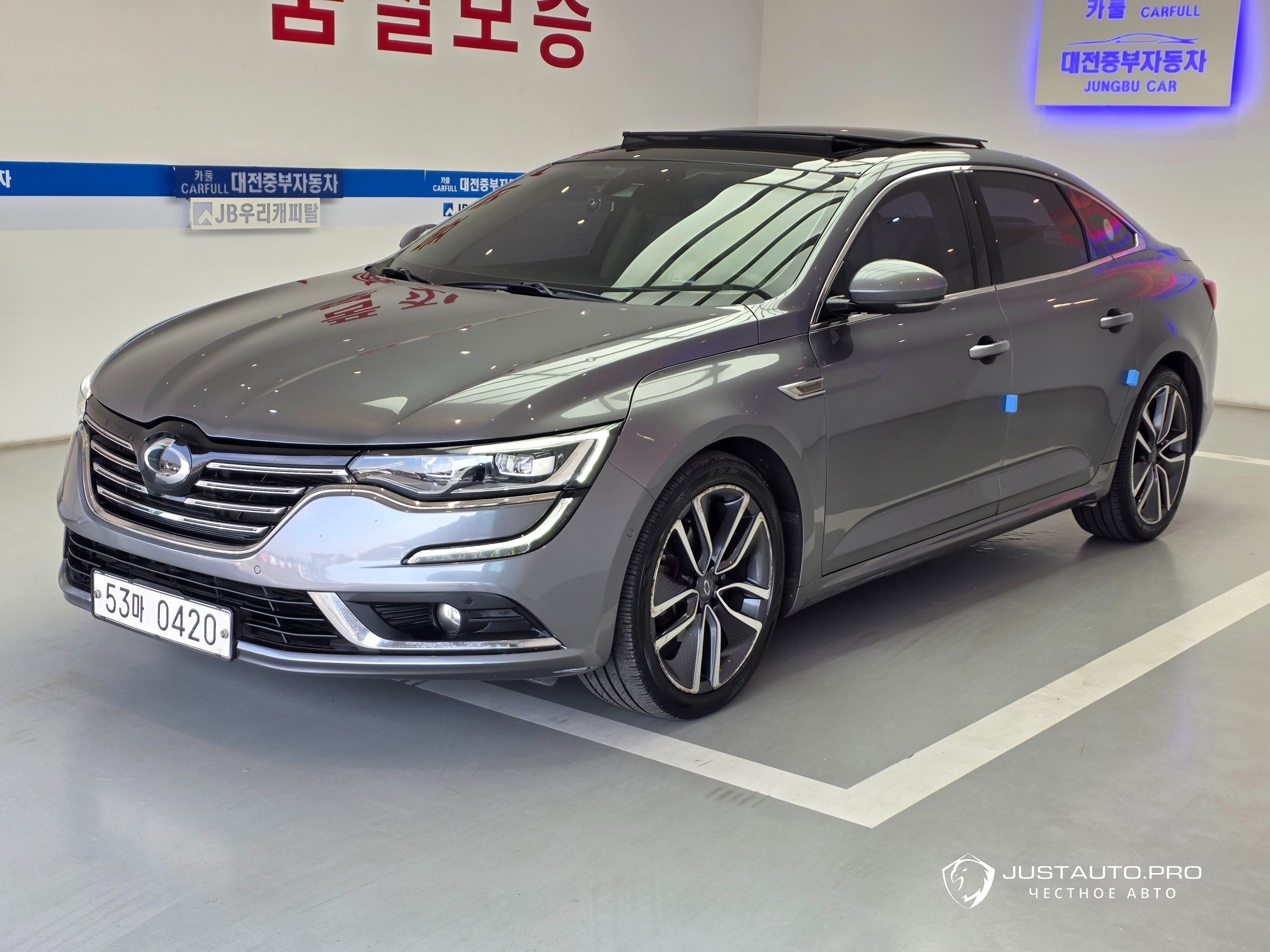 Автомобиль Renault-KoreaSamsung SM6