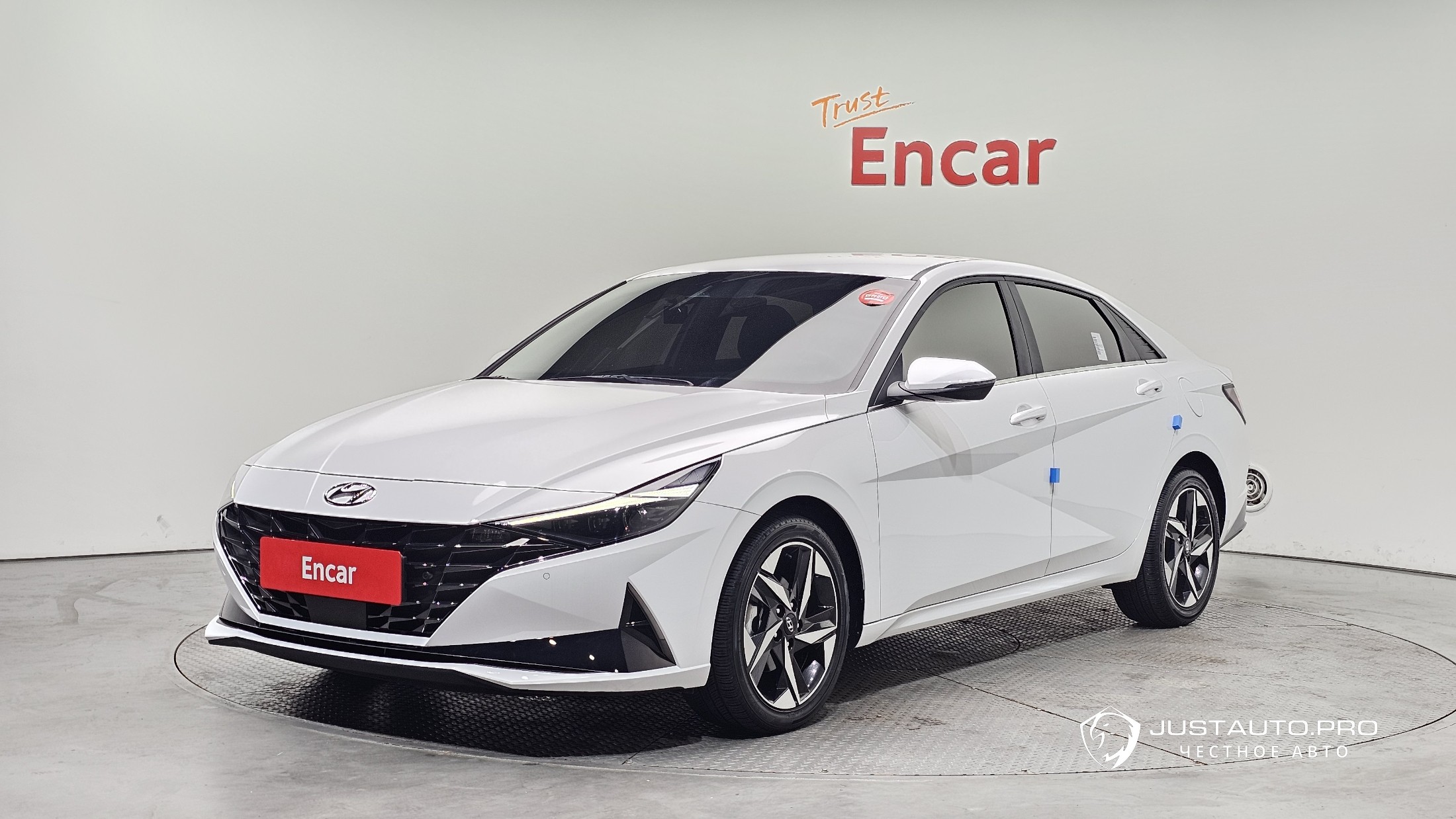 Автомобиль Hyundai AVANTE