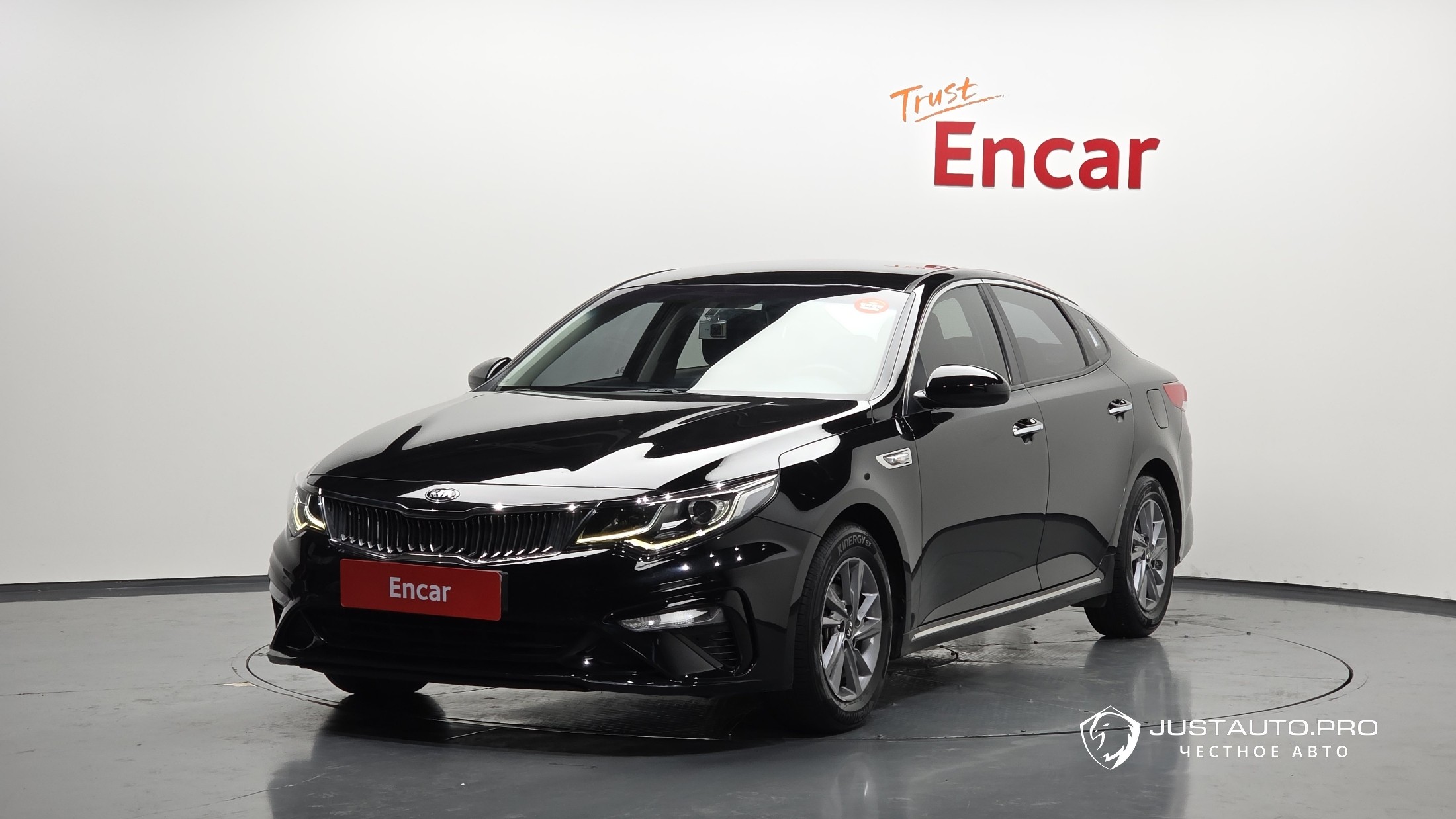 Автомобиль Kia K5