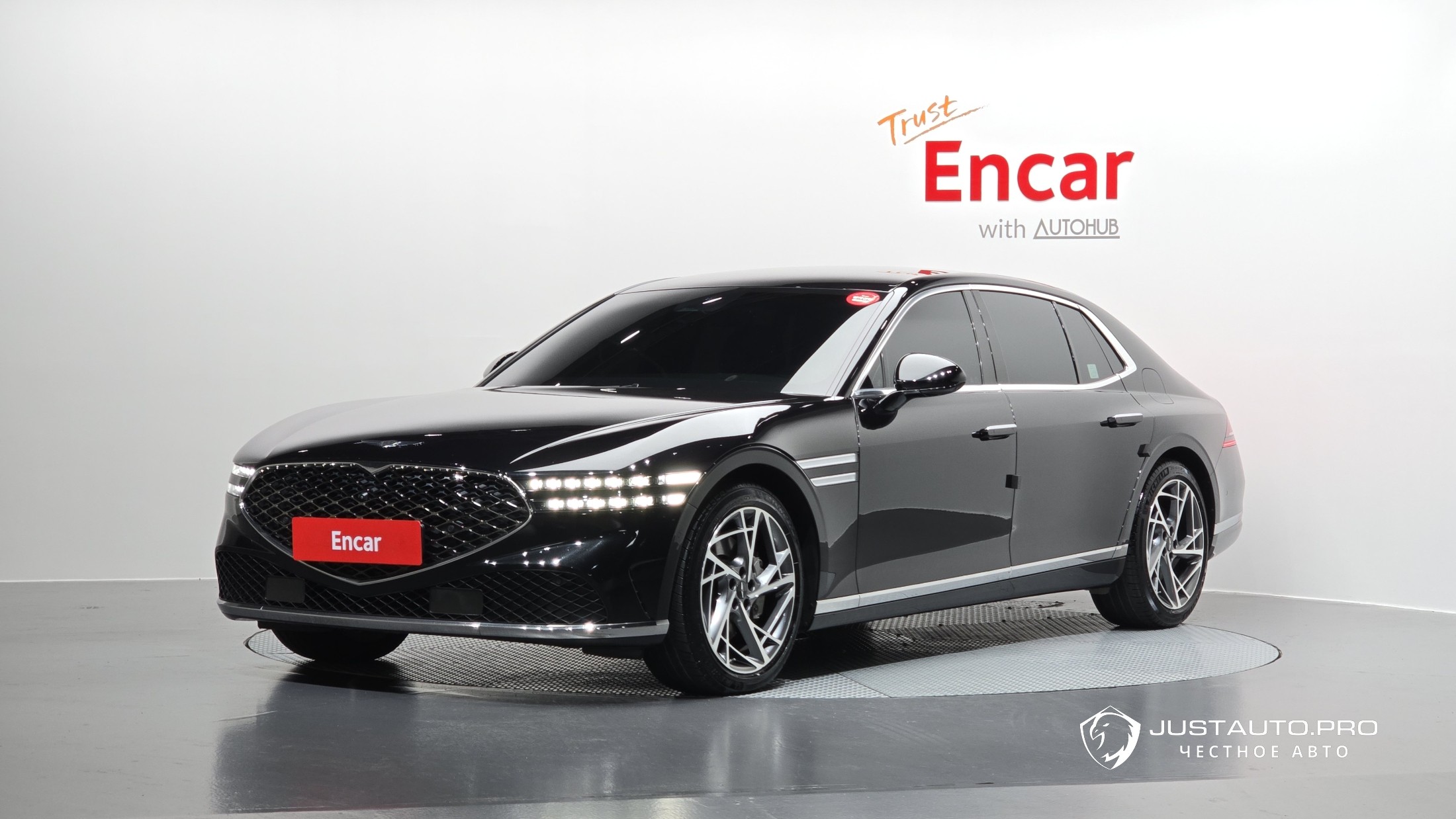 Автомобиль Genesis G90