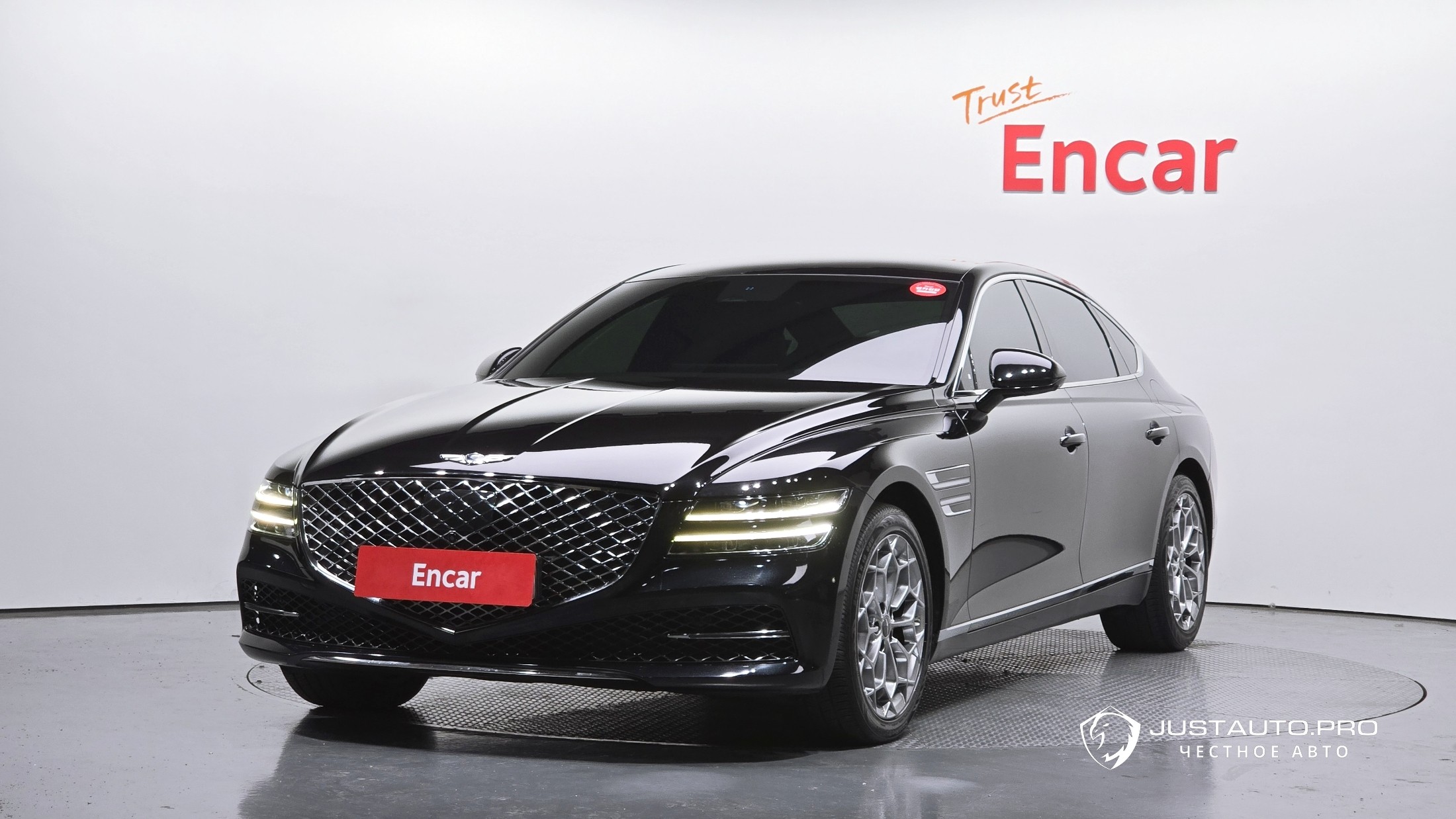 Автомобиль Genesis G80