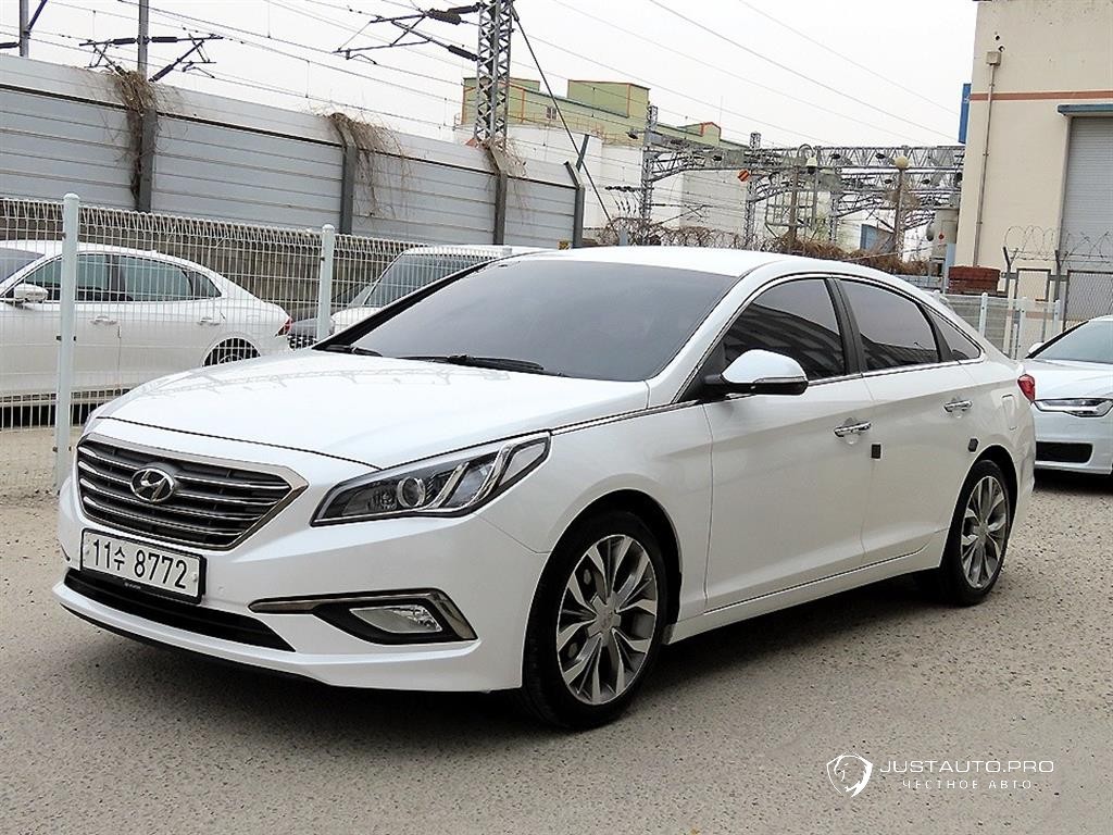 Автомобиль Hyundai Sonata