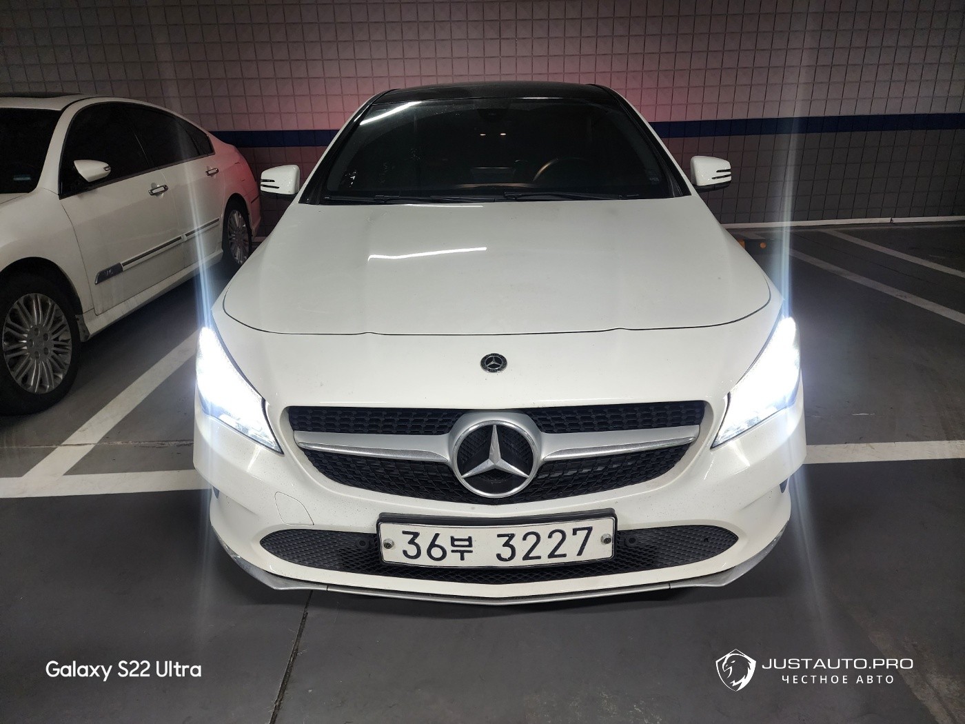 Автомобиль Mercedes-Benz CLA-Class