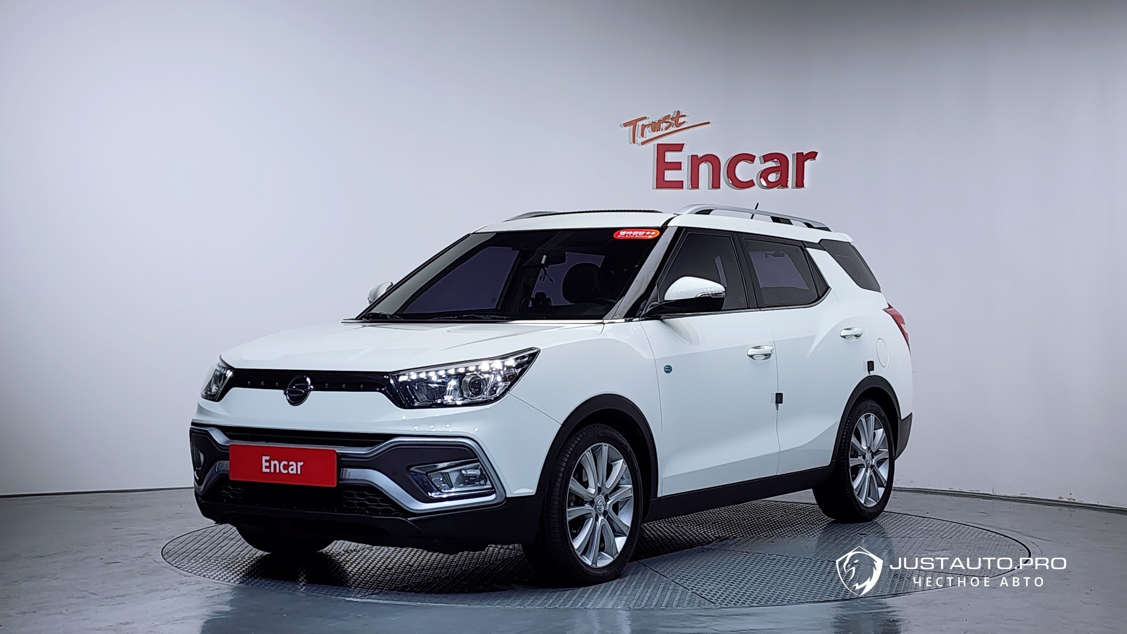 Автомобиль KG_Mobility_Ssangyong TIBOLI