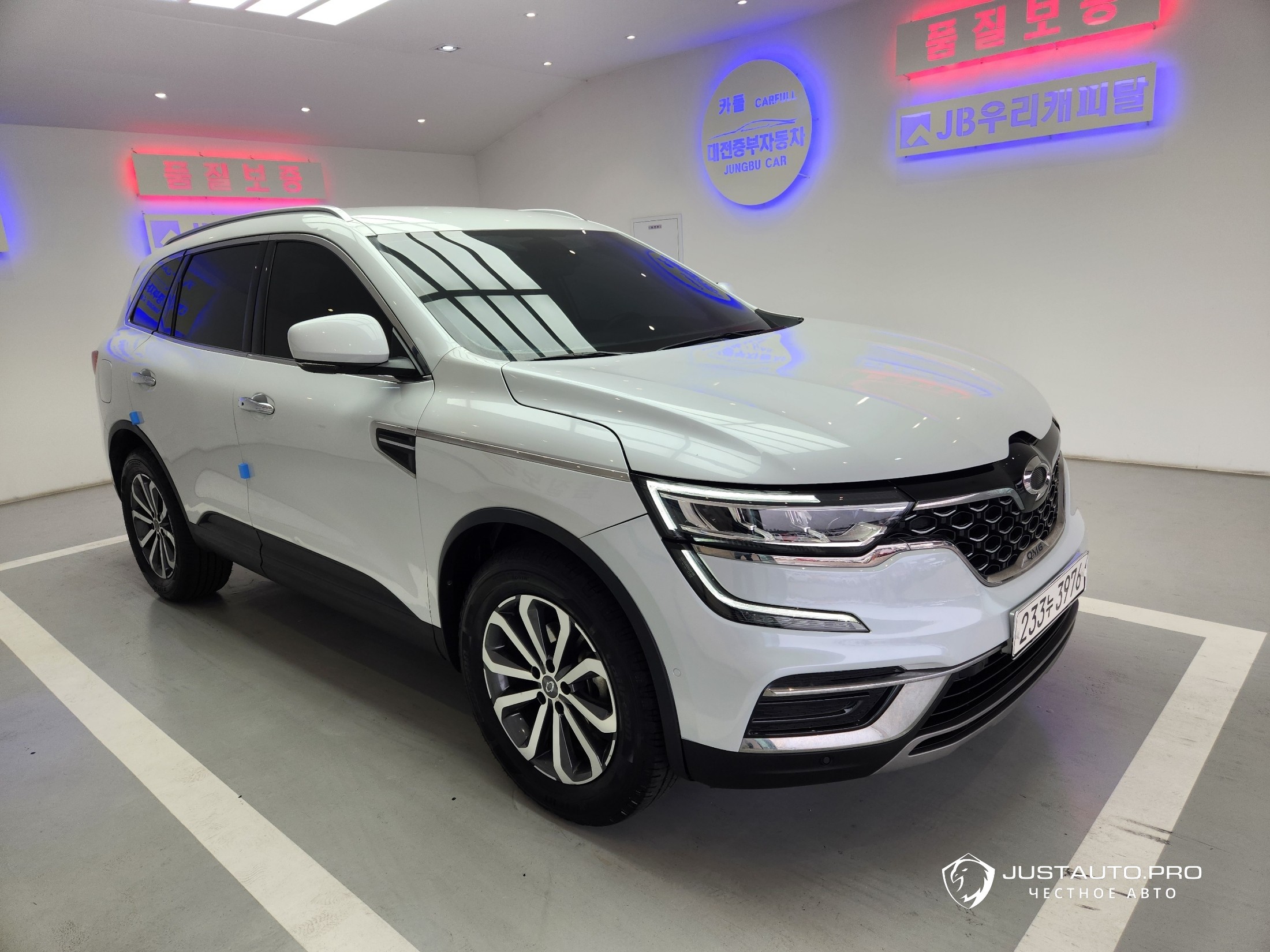 Автомобиль Renault-KoreaSamsung QM6
