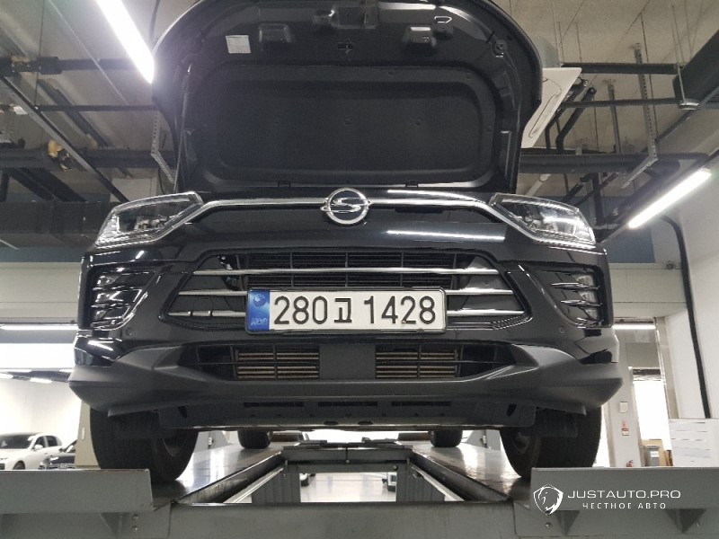 Автомобиль KG_Mobility_Ssangyong KORANDO