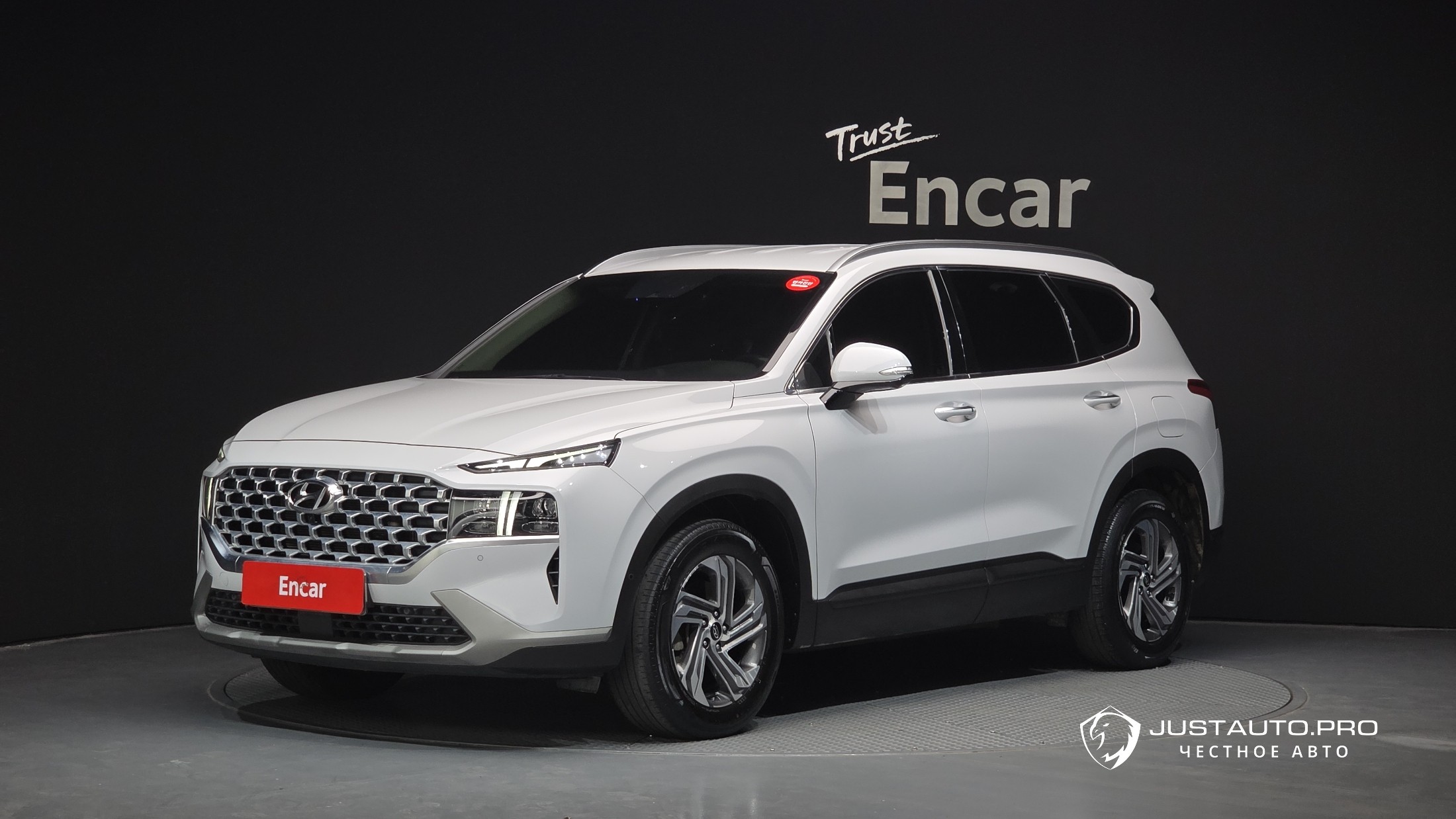 Автомобиль Hyundai Santafe