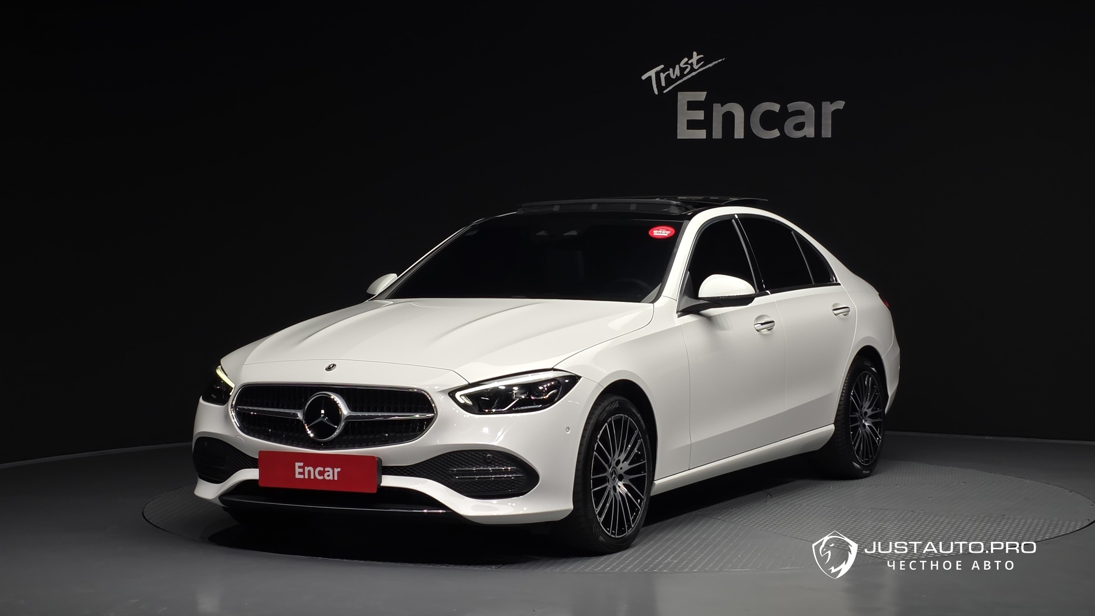 Автомобиль Mercedes-Benz C-Class