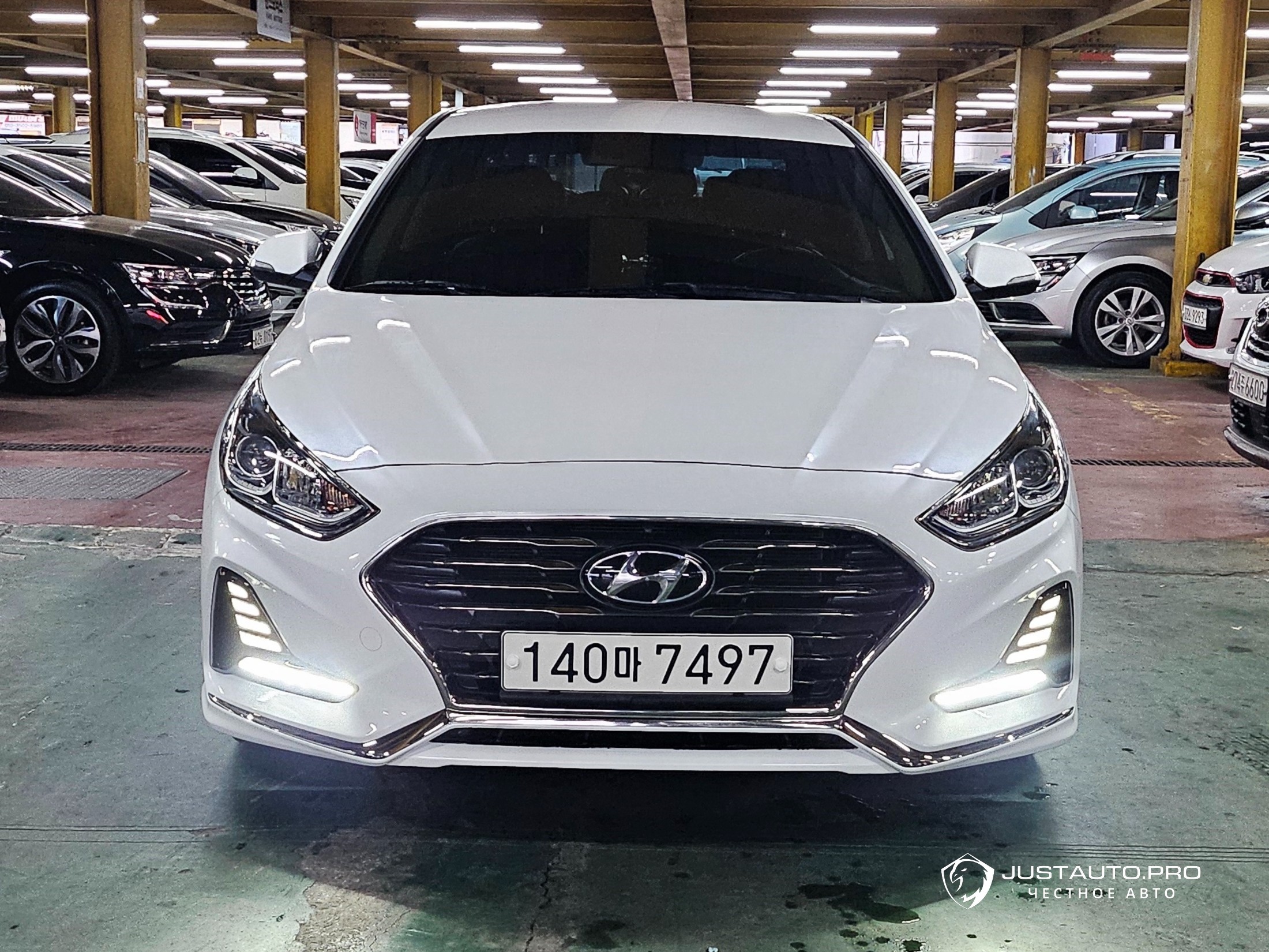 Автомобиль Hyundai Sonata