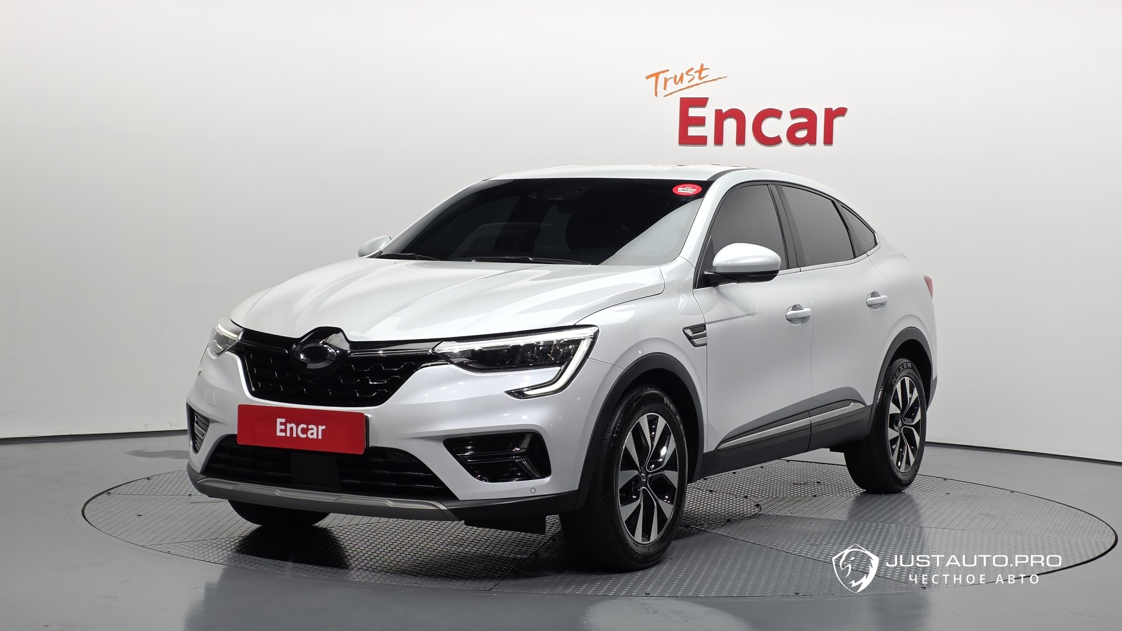 Автомобиль Renault-KoreaSamsung XM3