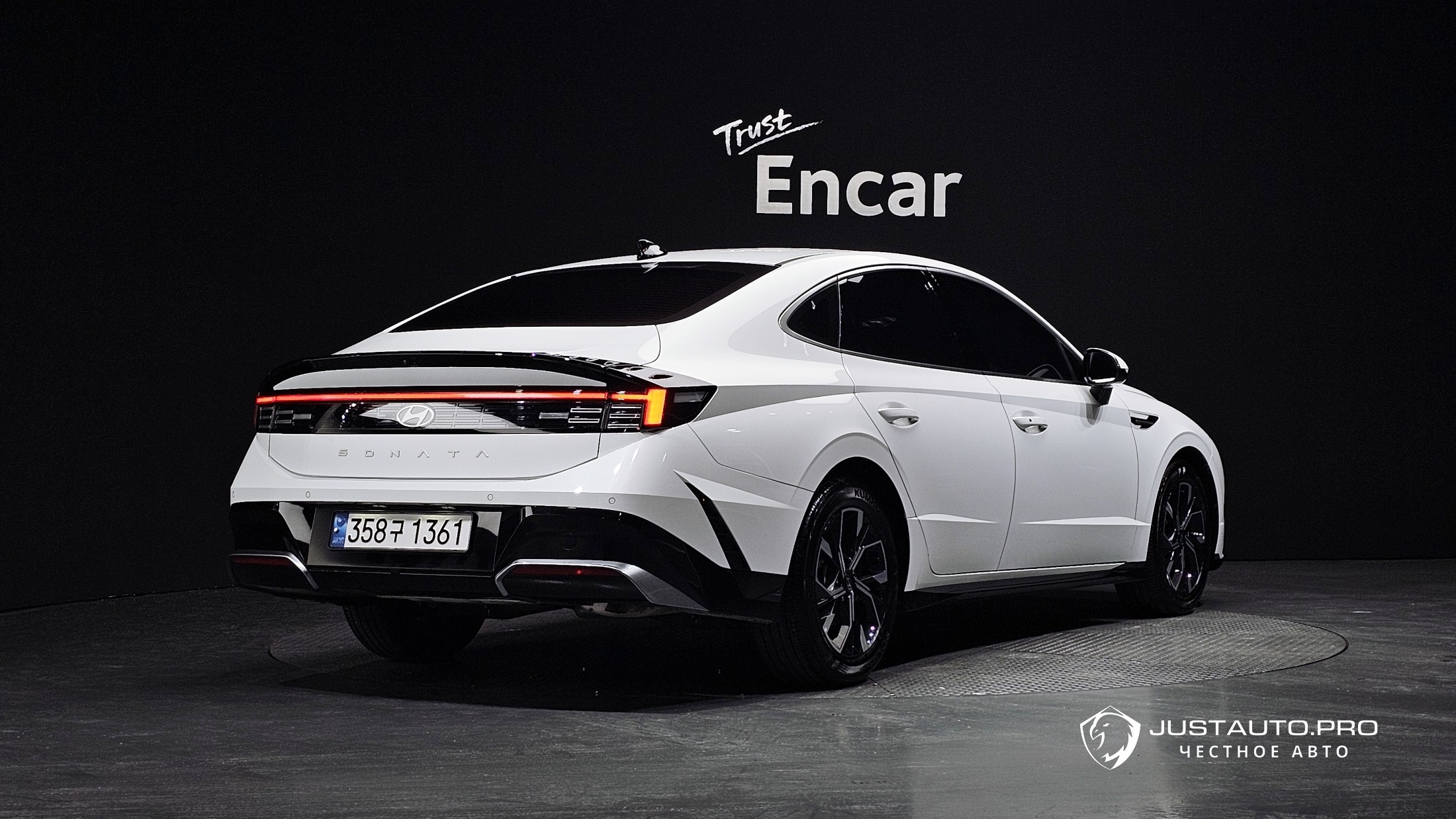 Автомобиль Hyundai Sonata