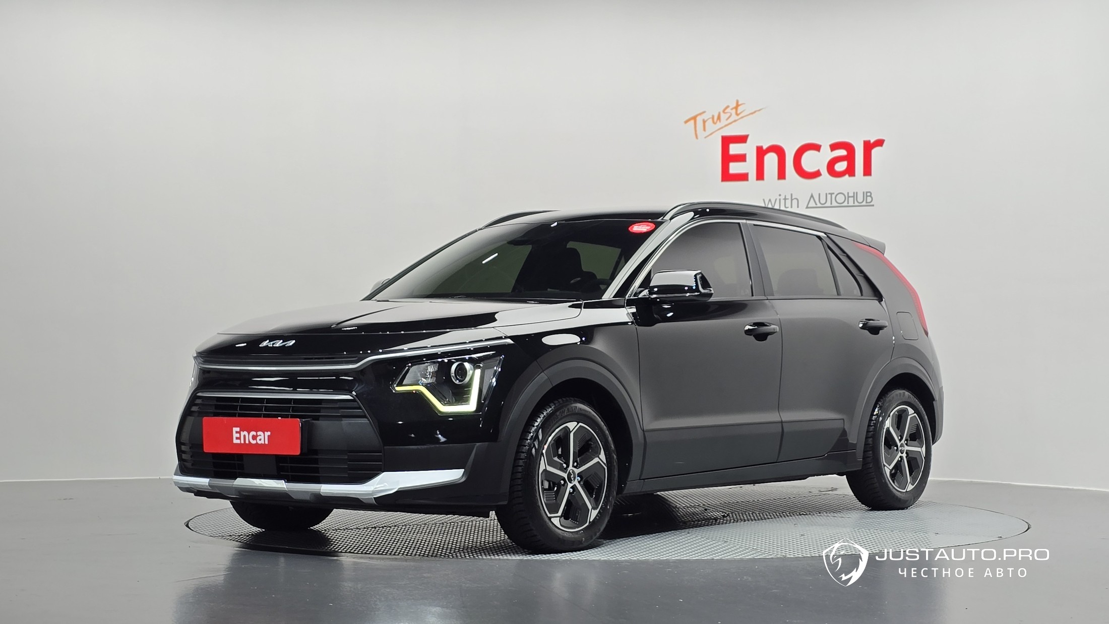 Автомобиль Kia Niro