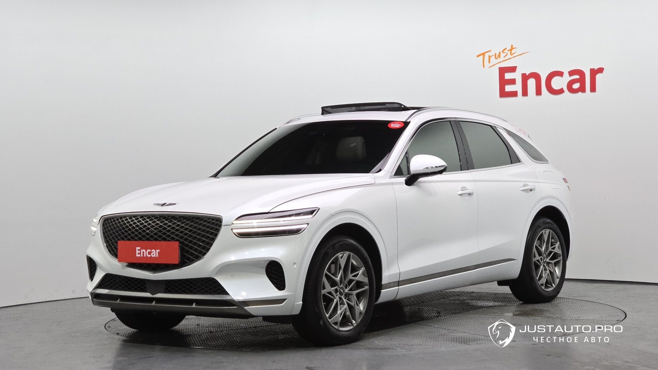 Автомобиль Genesis GV70