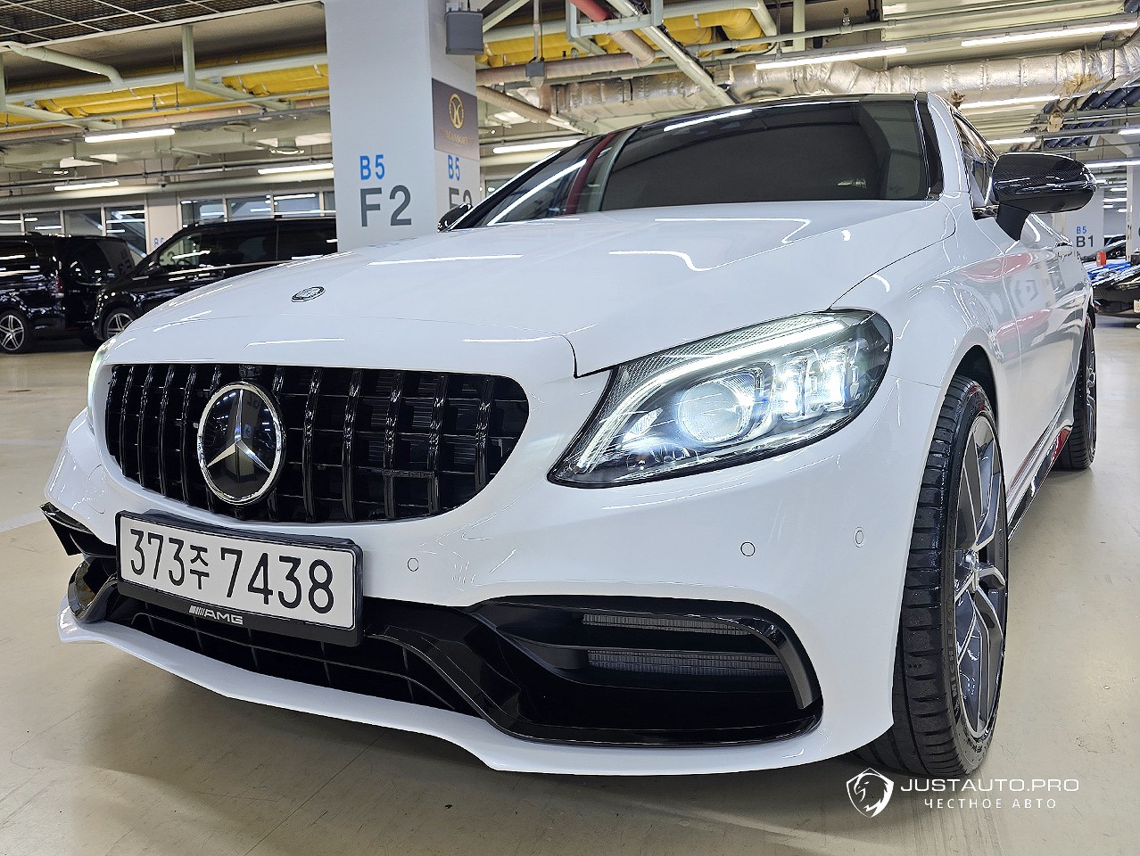 Автомобиль Mercedes-Benz C-Class