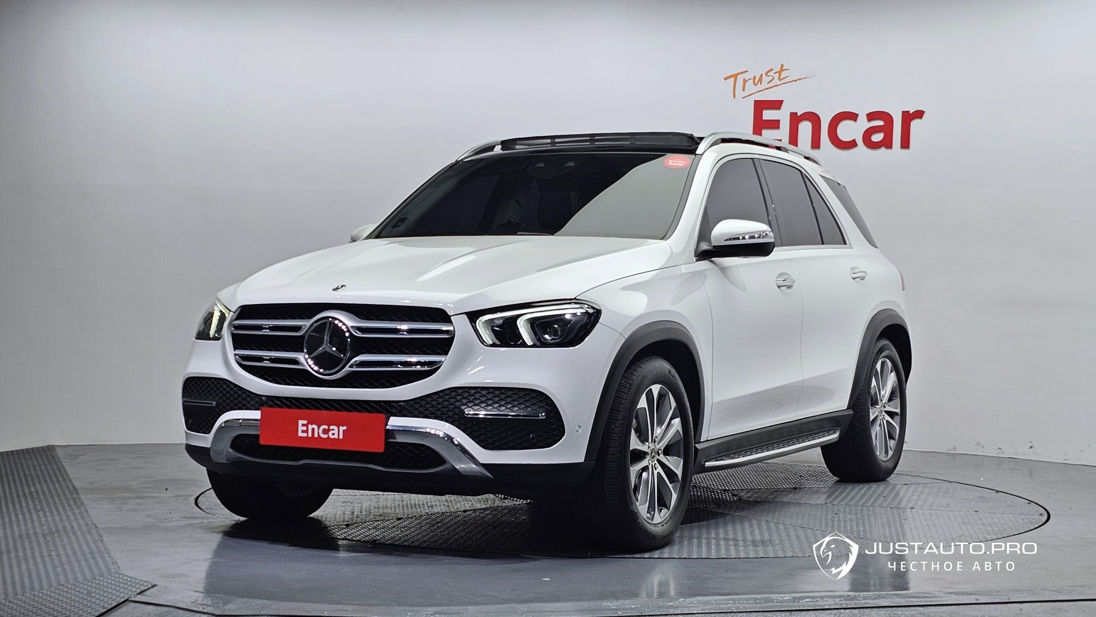 Автомобиль Mercedes-Benz GLE-Class