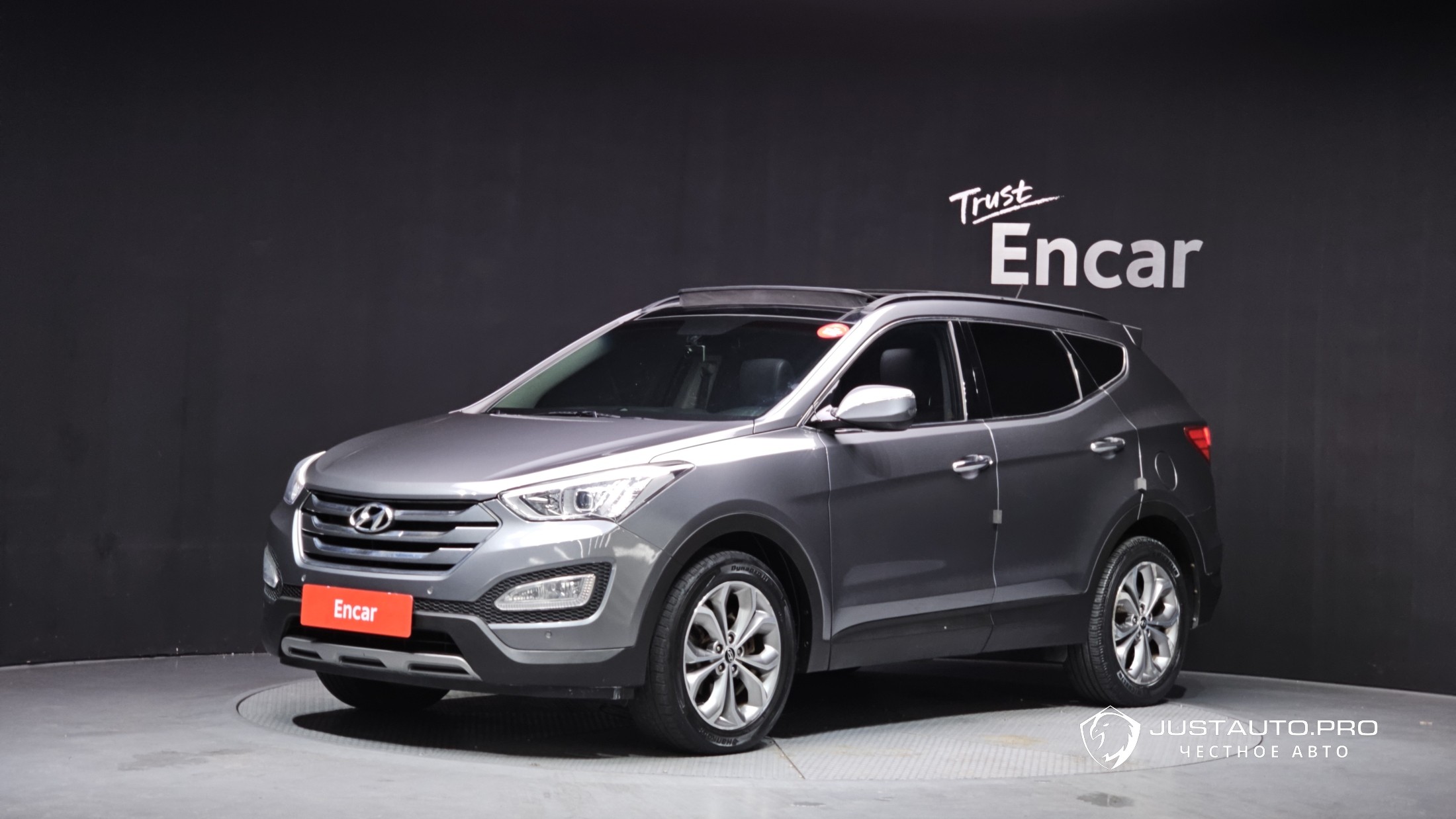 Автомобиль Hyundai Santafe