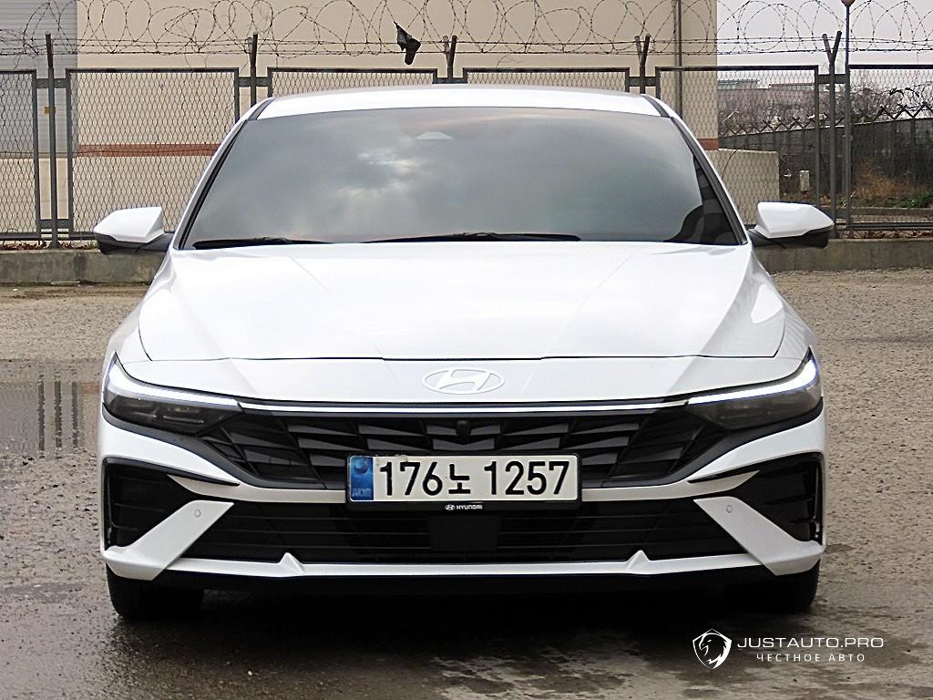 Автомобиль Hyundai AVANTE