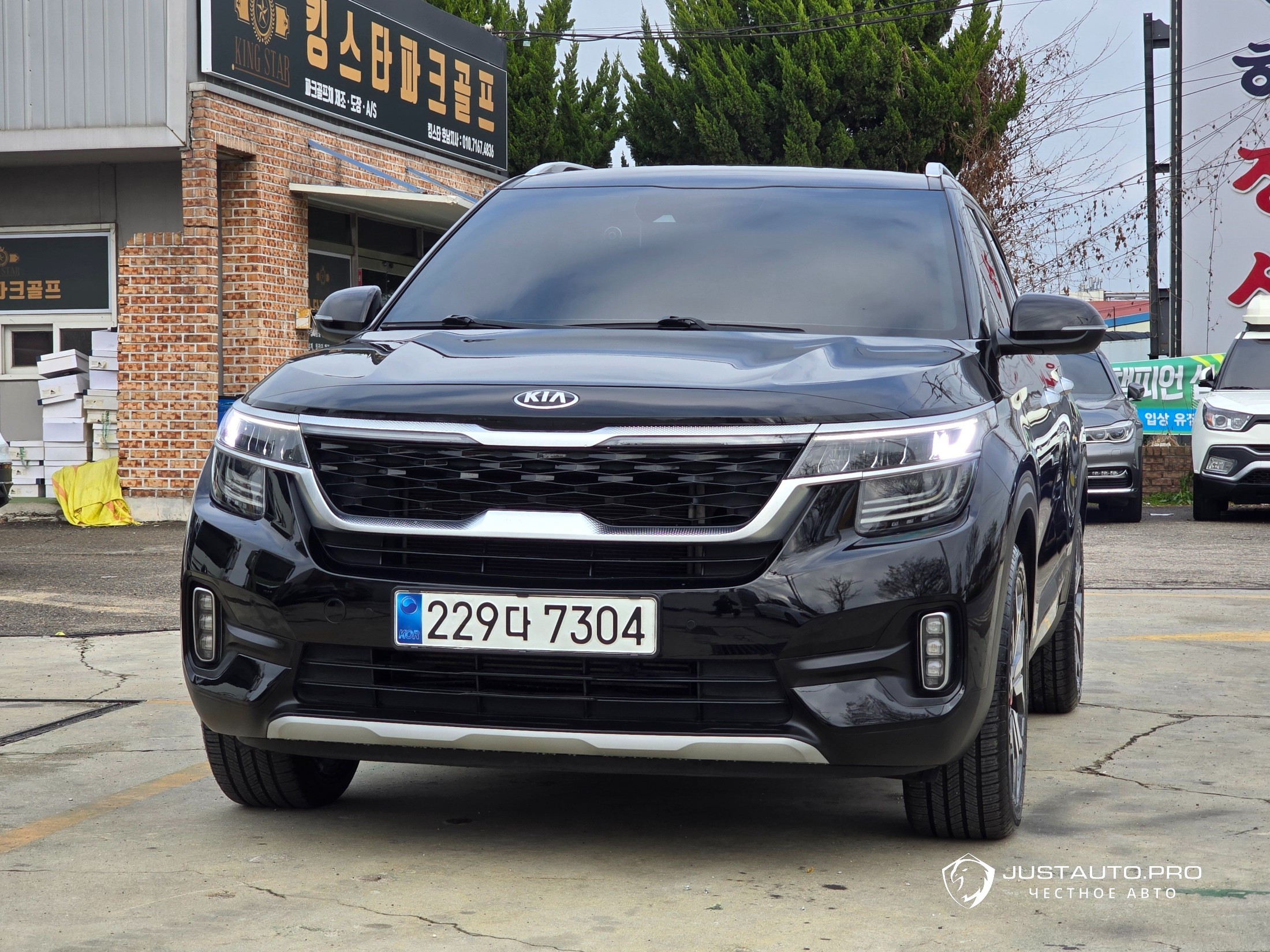 Автомобиль Kia Seltos