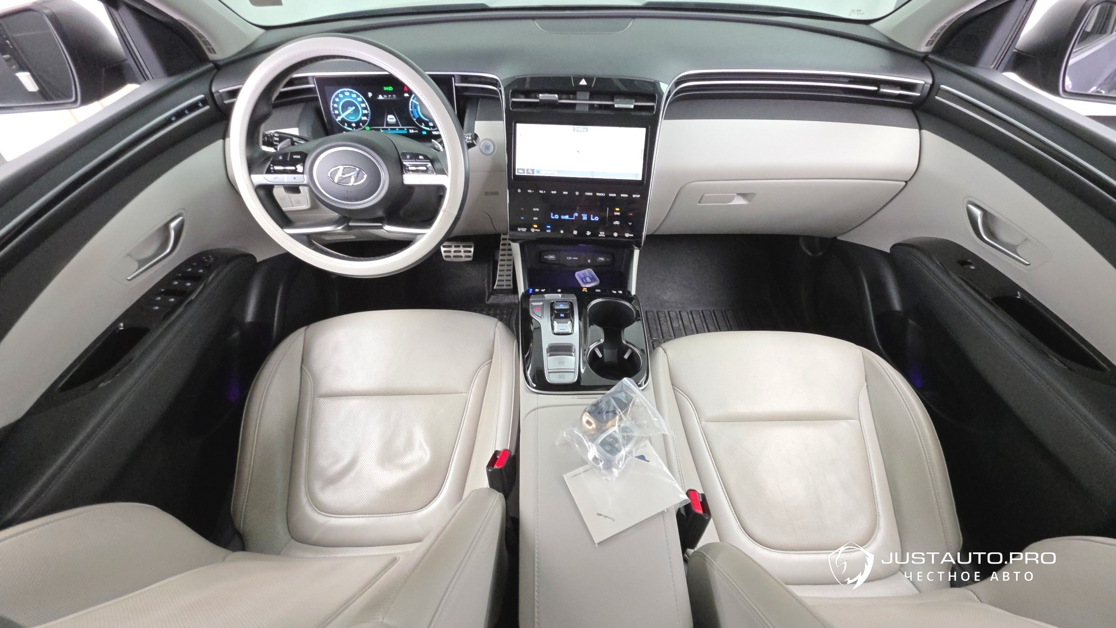 Автомобиль Hyundai Tucson