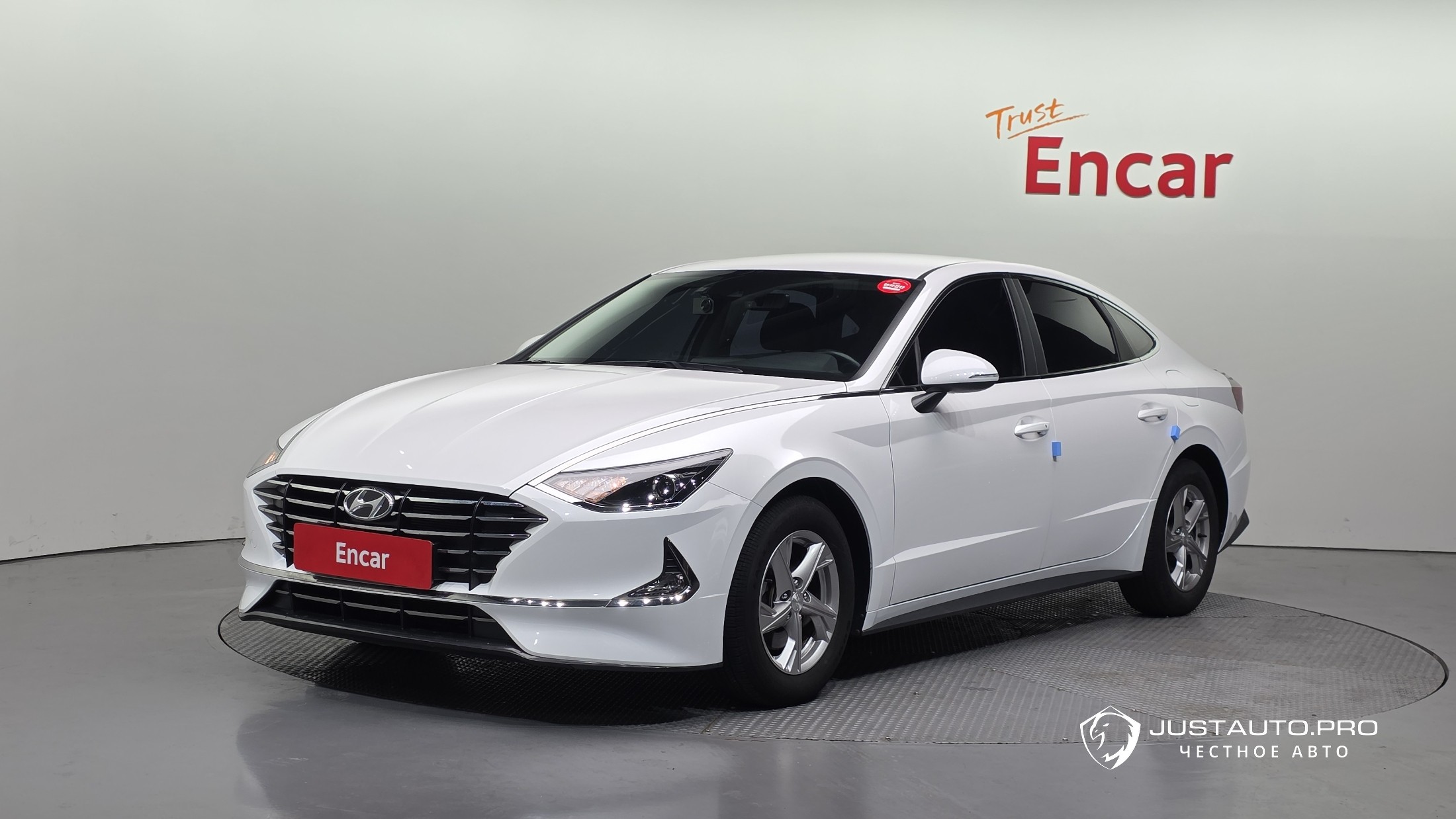Автомобиль Hyundai Sonata