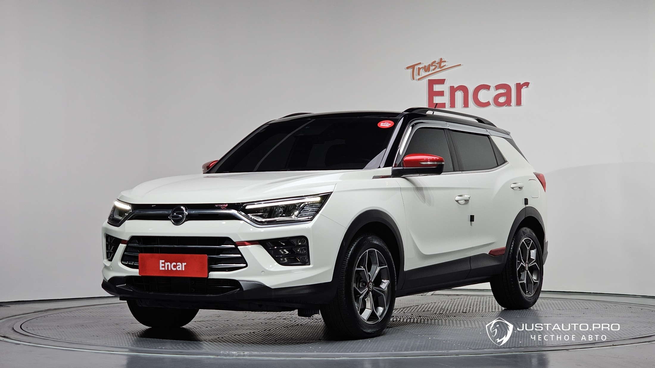 Автомобиль KG_Mobility_Ssangyong KORANDO