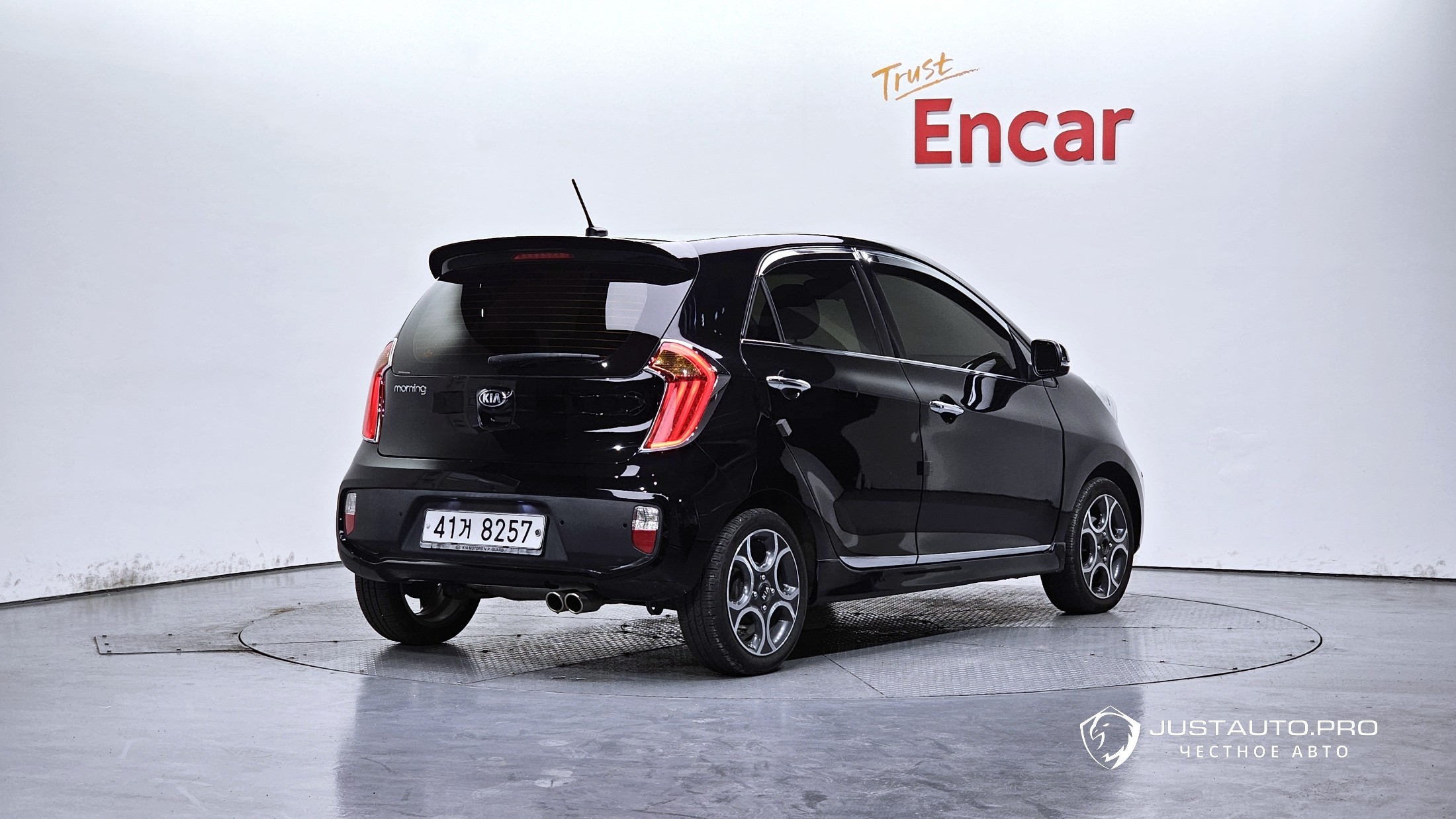 Автомобиль Kia morning
