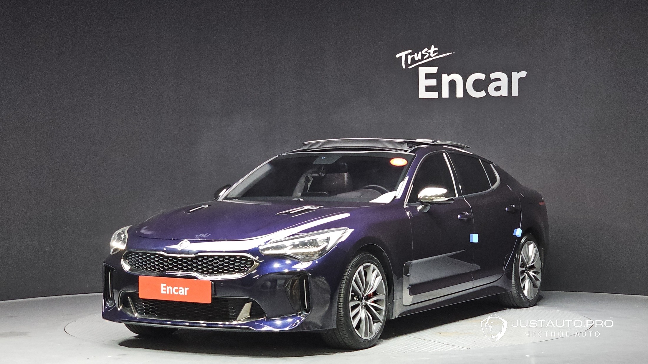 Автомобиль Kia Stinger