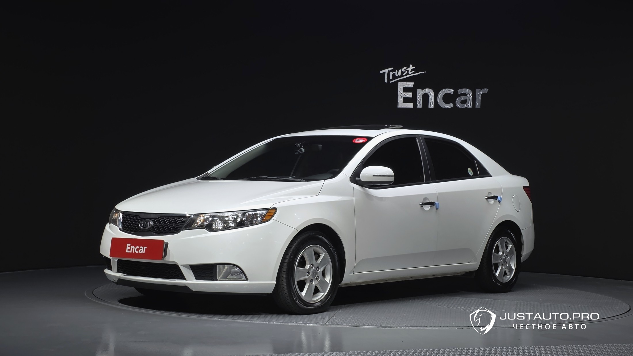 Автомобиль Kia Porte